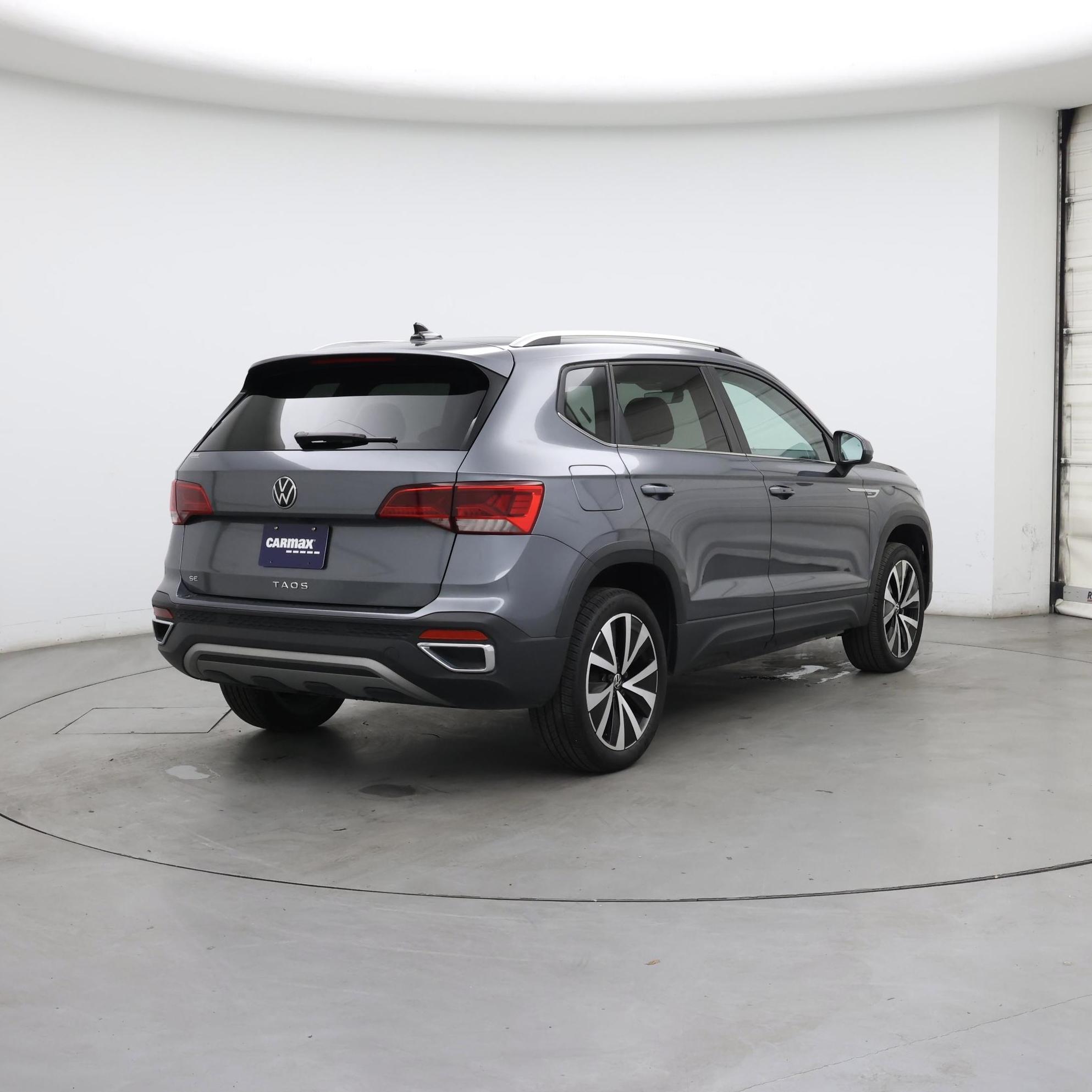 Thumbnail: 2024 Volkswagen Taos - 8