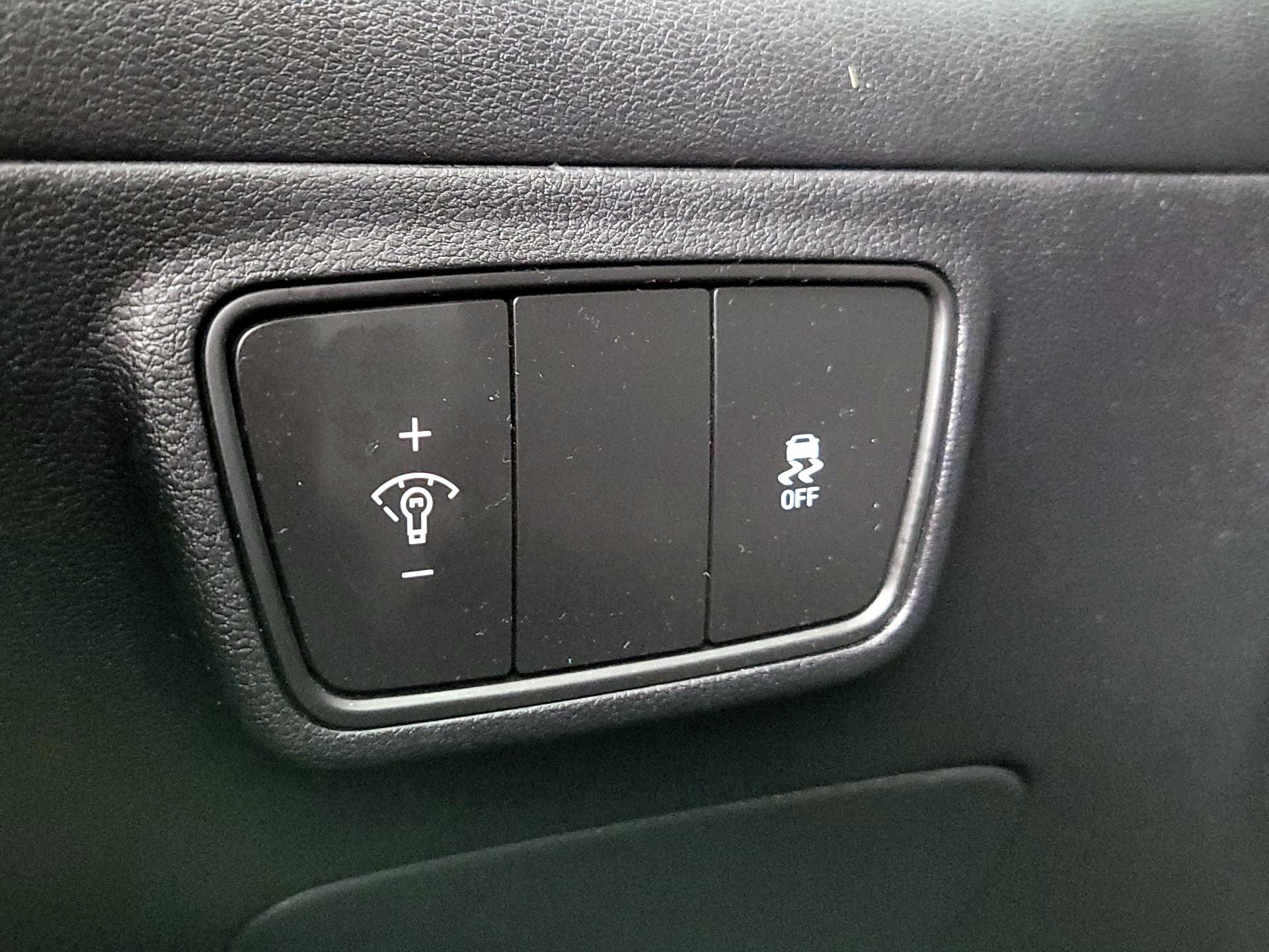 Thumbnail: 2023 Hyundai Tucson - 13