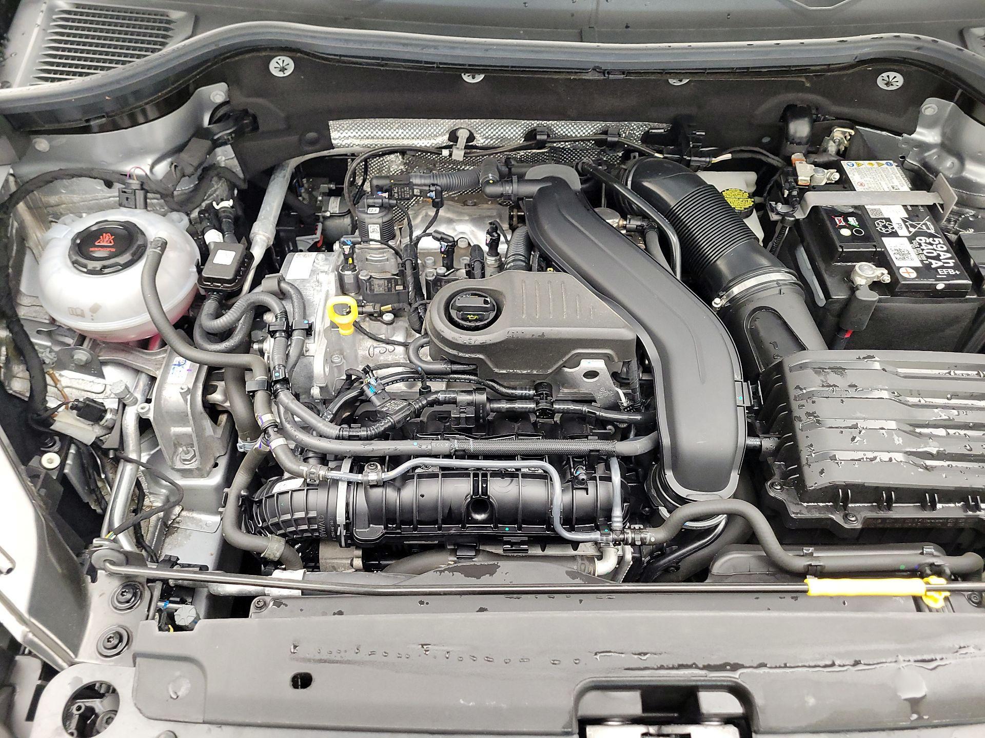 Thumbnail: 2024 Volkswagen Taos - 17