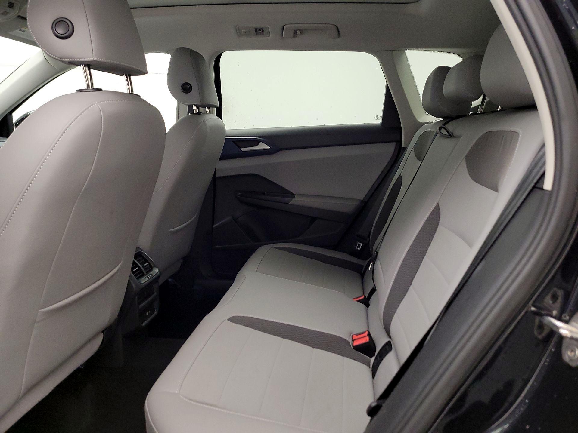 Thumbnail: 2024 Volkswagen Taos - 19