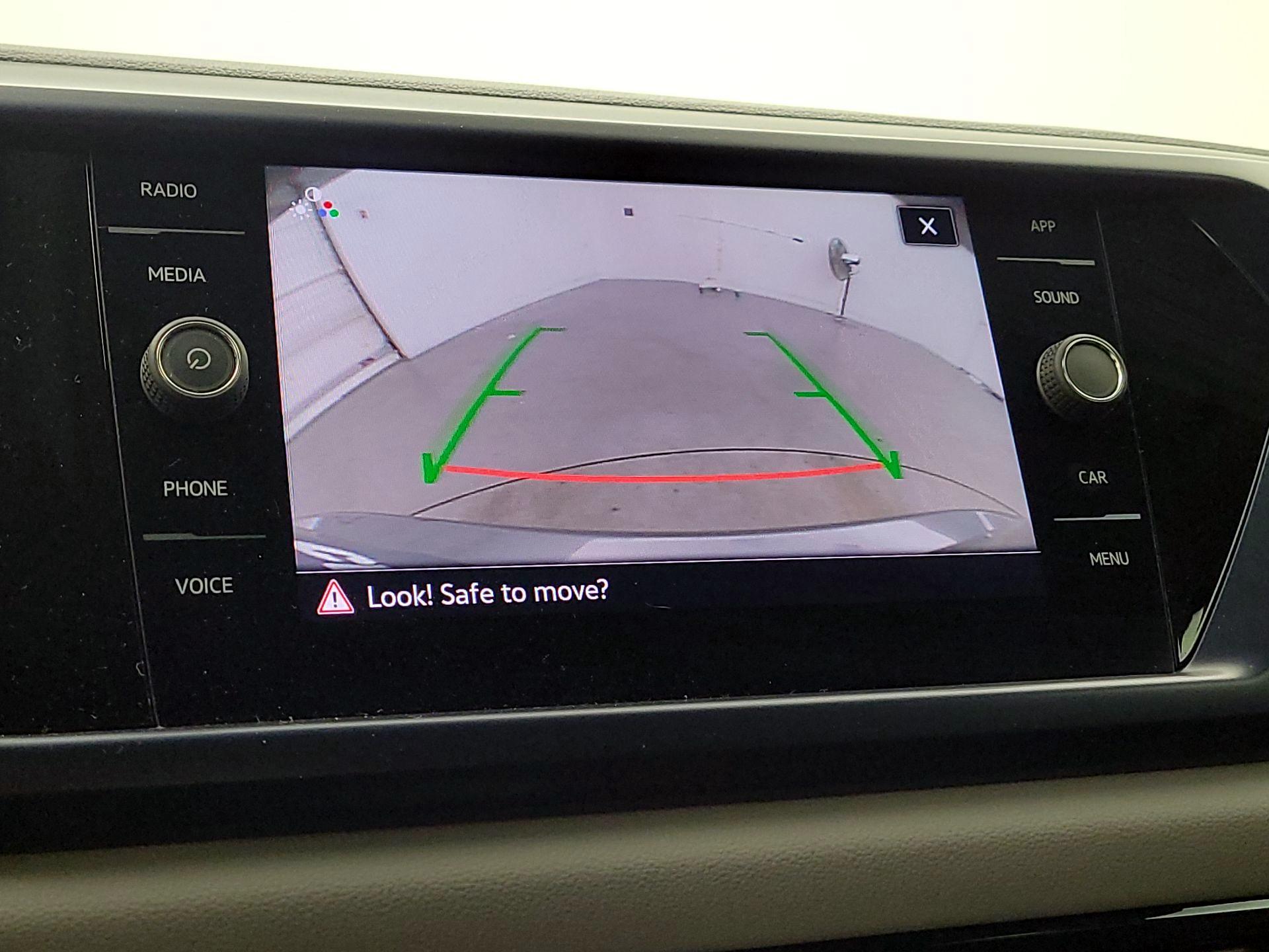 Thumbnail: 2023 Volkswagen Taos - 14