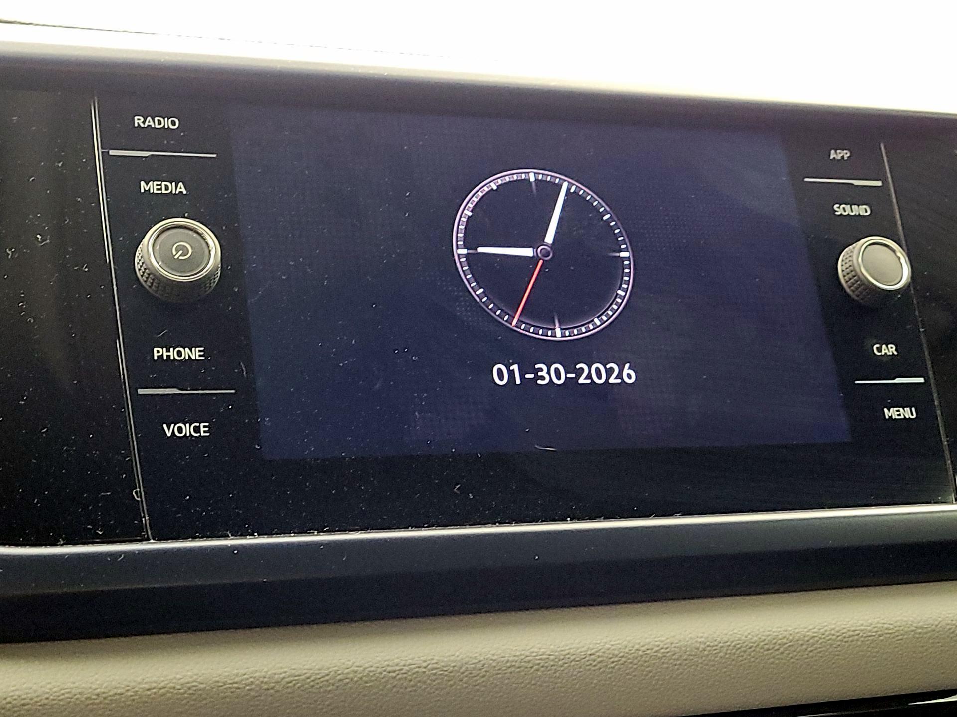 Thumbnail: 2023 Volkswagen Taos - 15