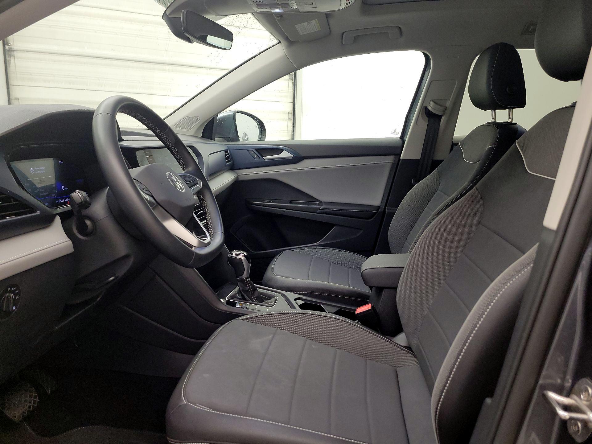 Thumbnail: 2024 Volkswagen Taos - 11