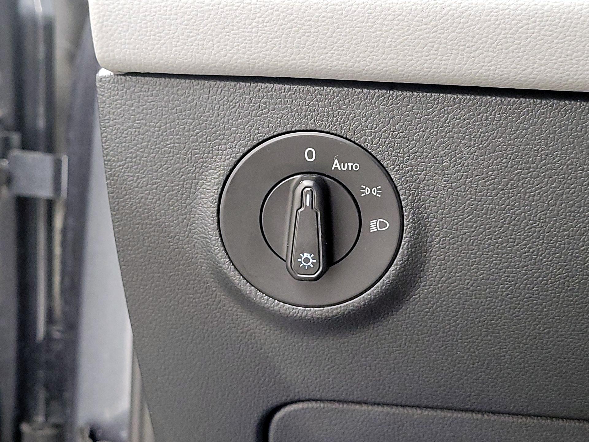 Thumbnail: 2024 Volkswagen Taos - 13