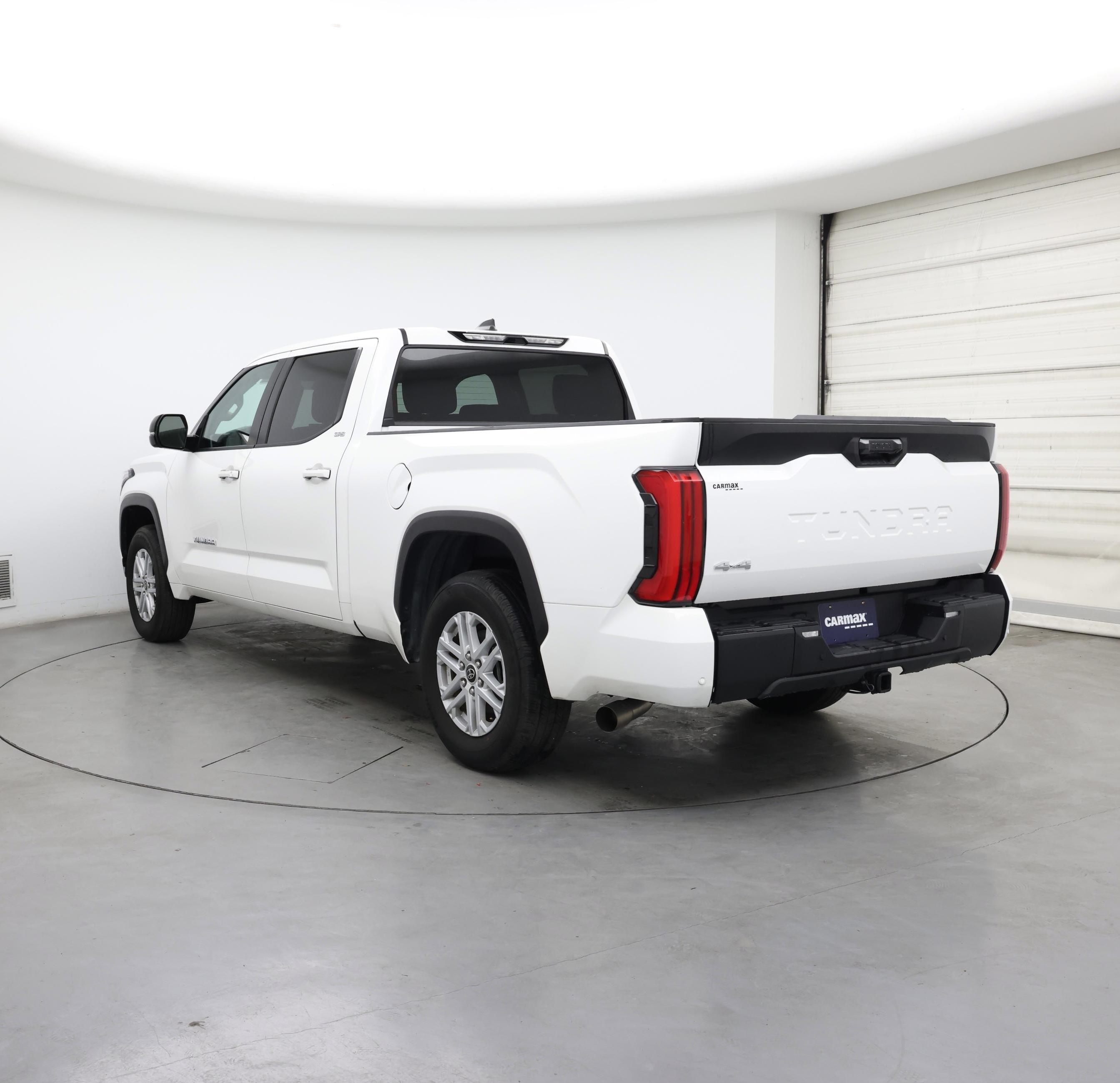 Thumbnail: 2024 Toyota Tundra - 2