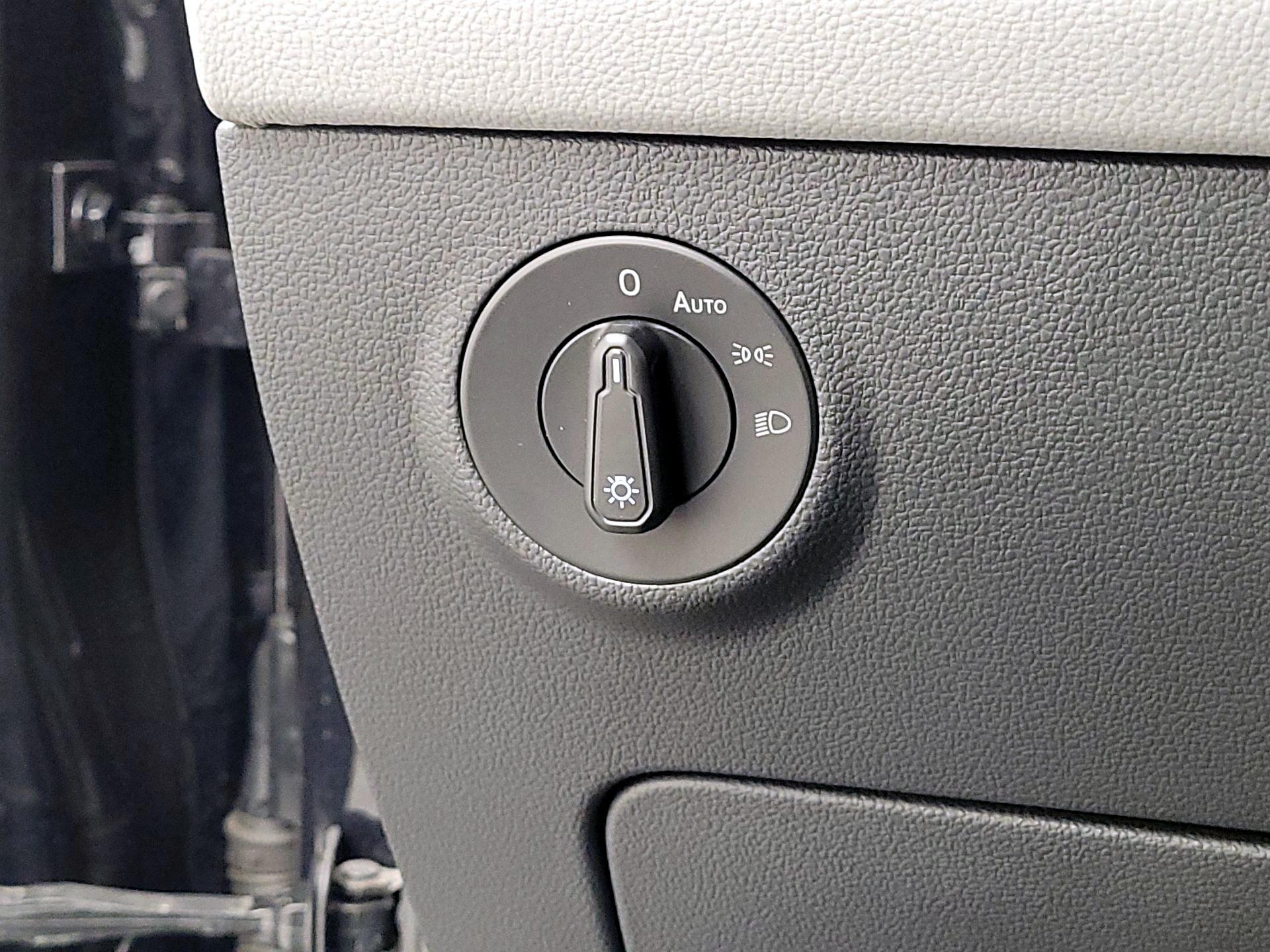 Thumbnail: 2023 Volkswagen Taos - 13