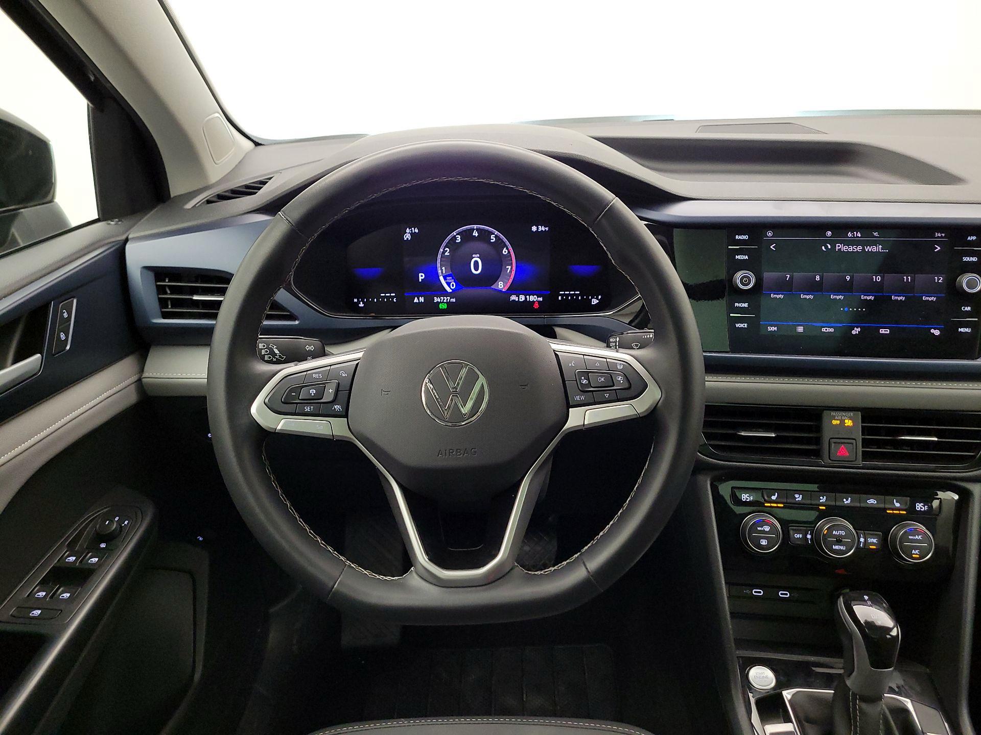 Thumbnail: 2024 Volkswagen Taos - 10