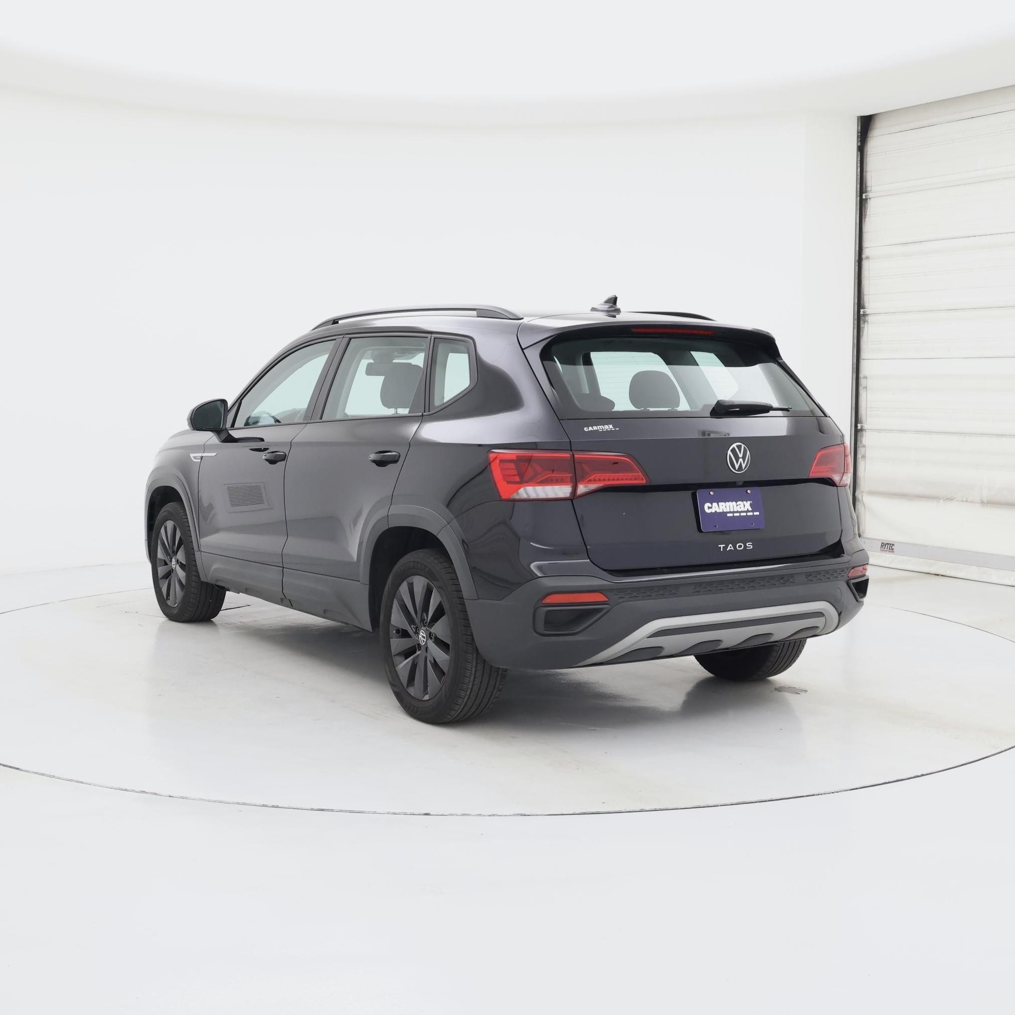 Thumbnail: 2022 Volkswagen Taos - 2