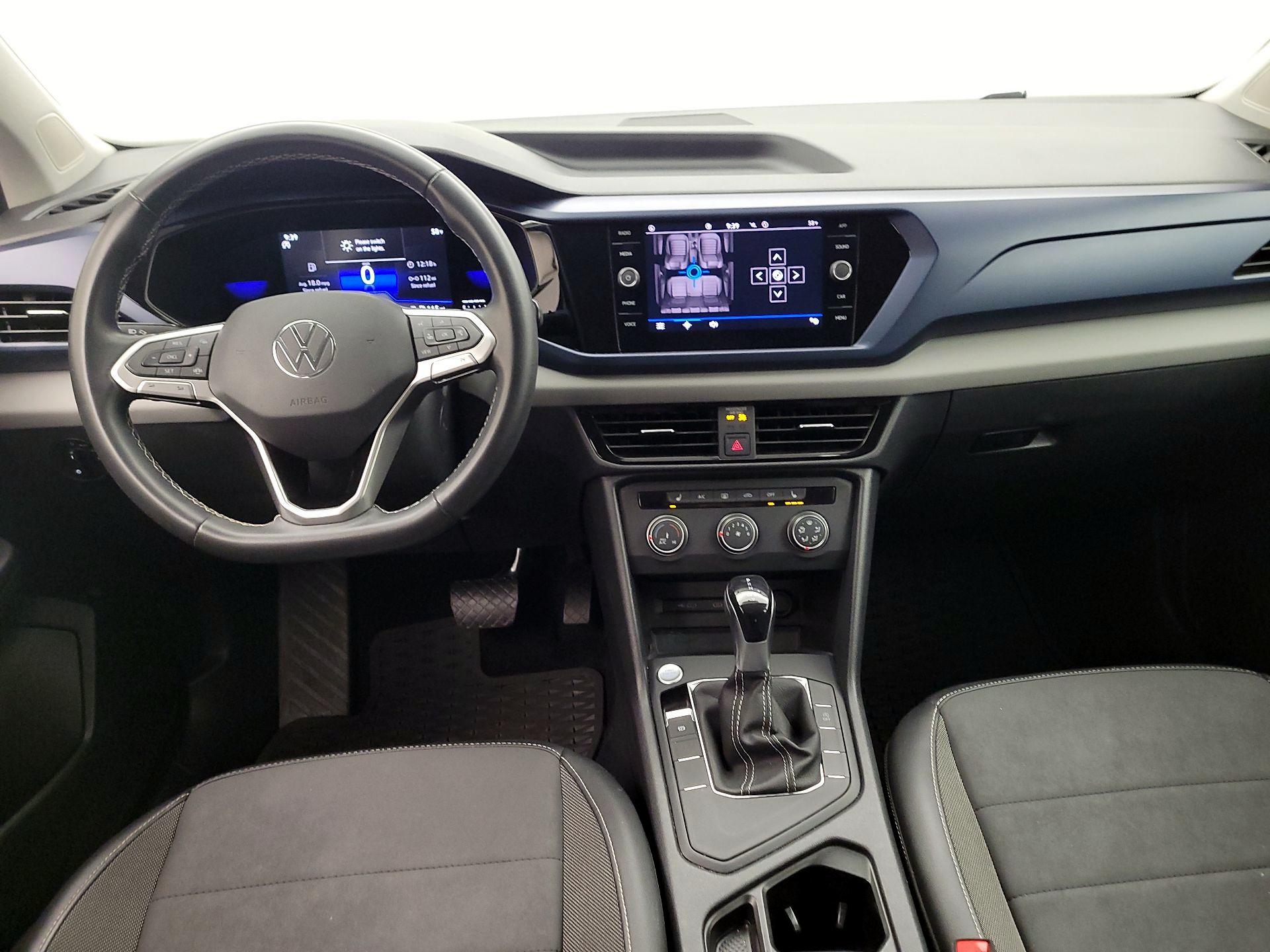 Thumbnail: 2022 Volkswagen Taos - 9