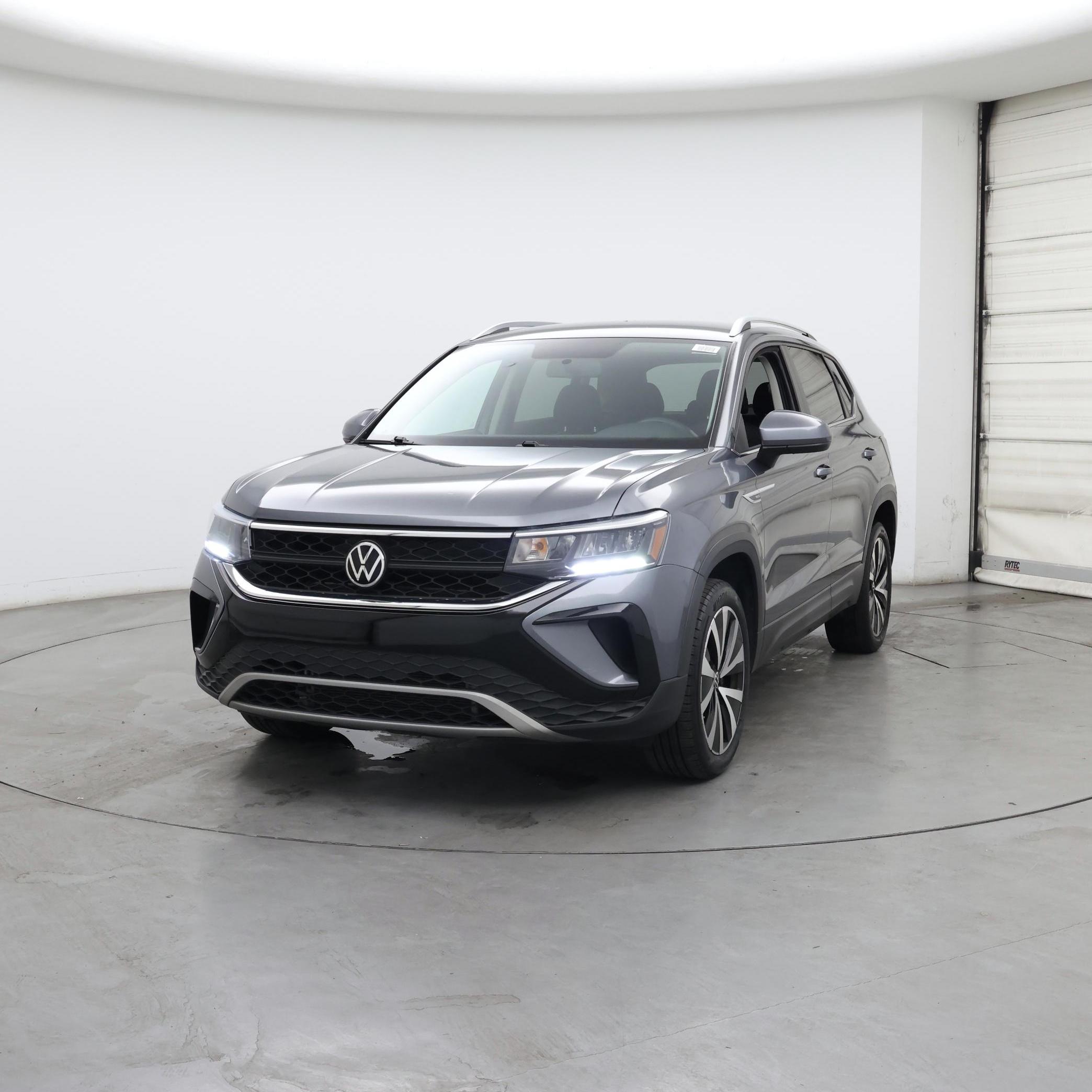 Thumbnail: 2022 Volkswagen Taos - 4