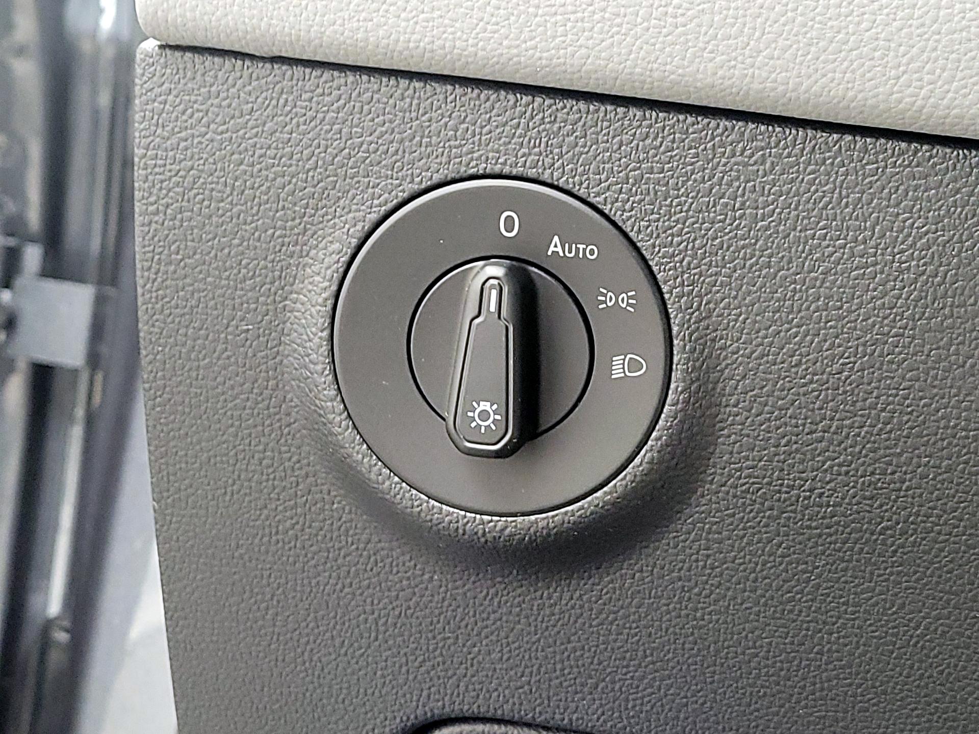 Thumbnail: 2023 Volkswagen Taos - 13