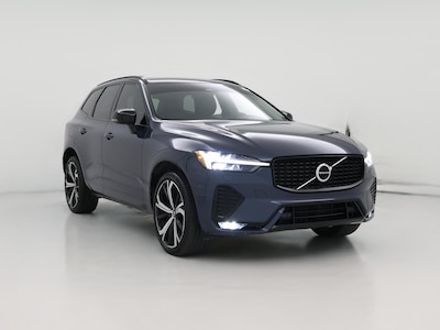 2023 Volvo XC60 B5 Ultimate Dark Theme