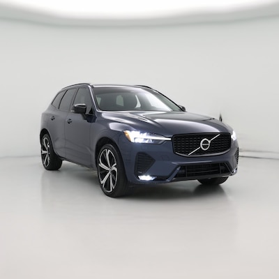 2023 Volvo XC60 B5 Ultimate Dark Theme