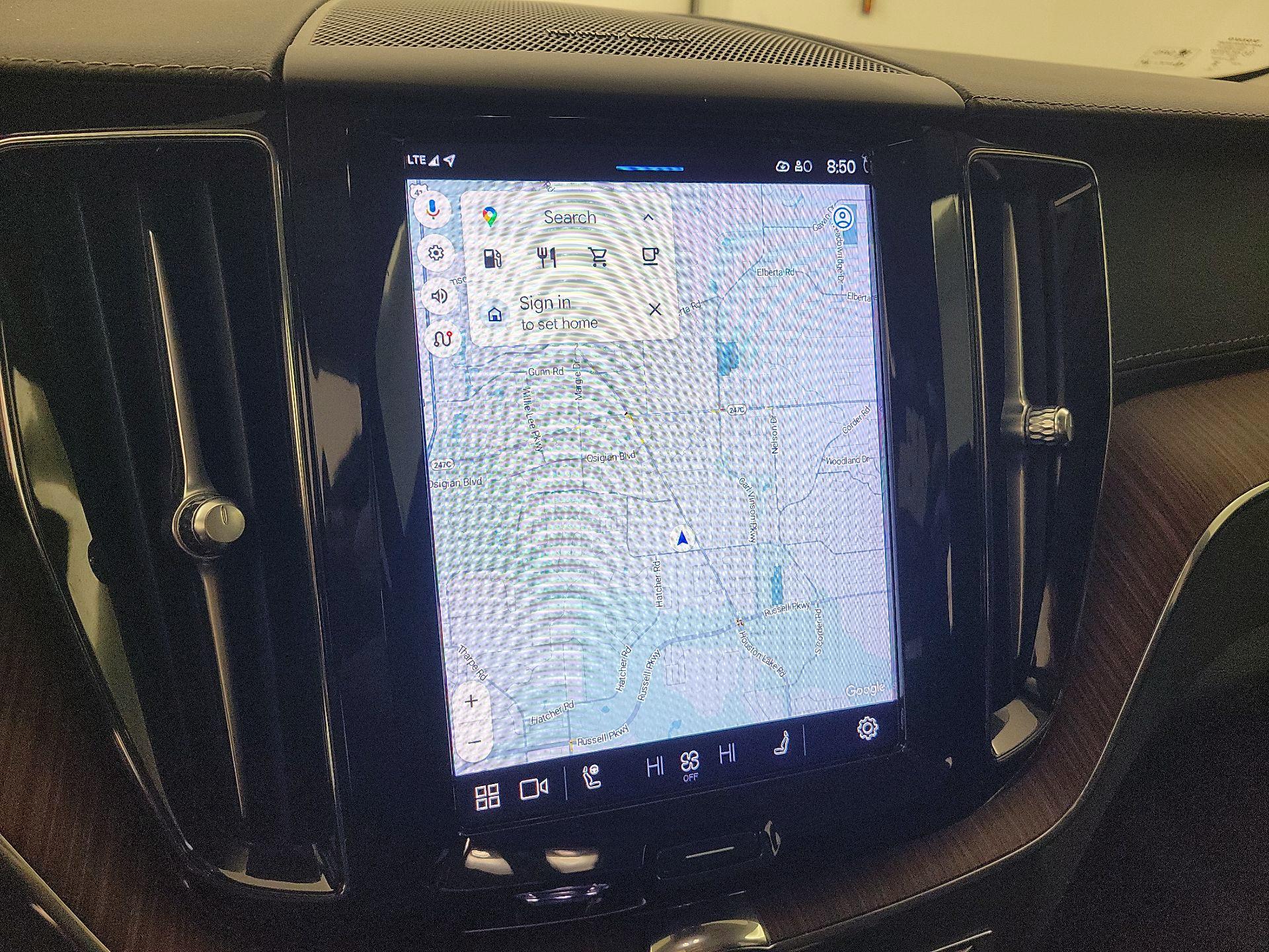 Thumbnail: 2023 Volvo XC60 - 14