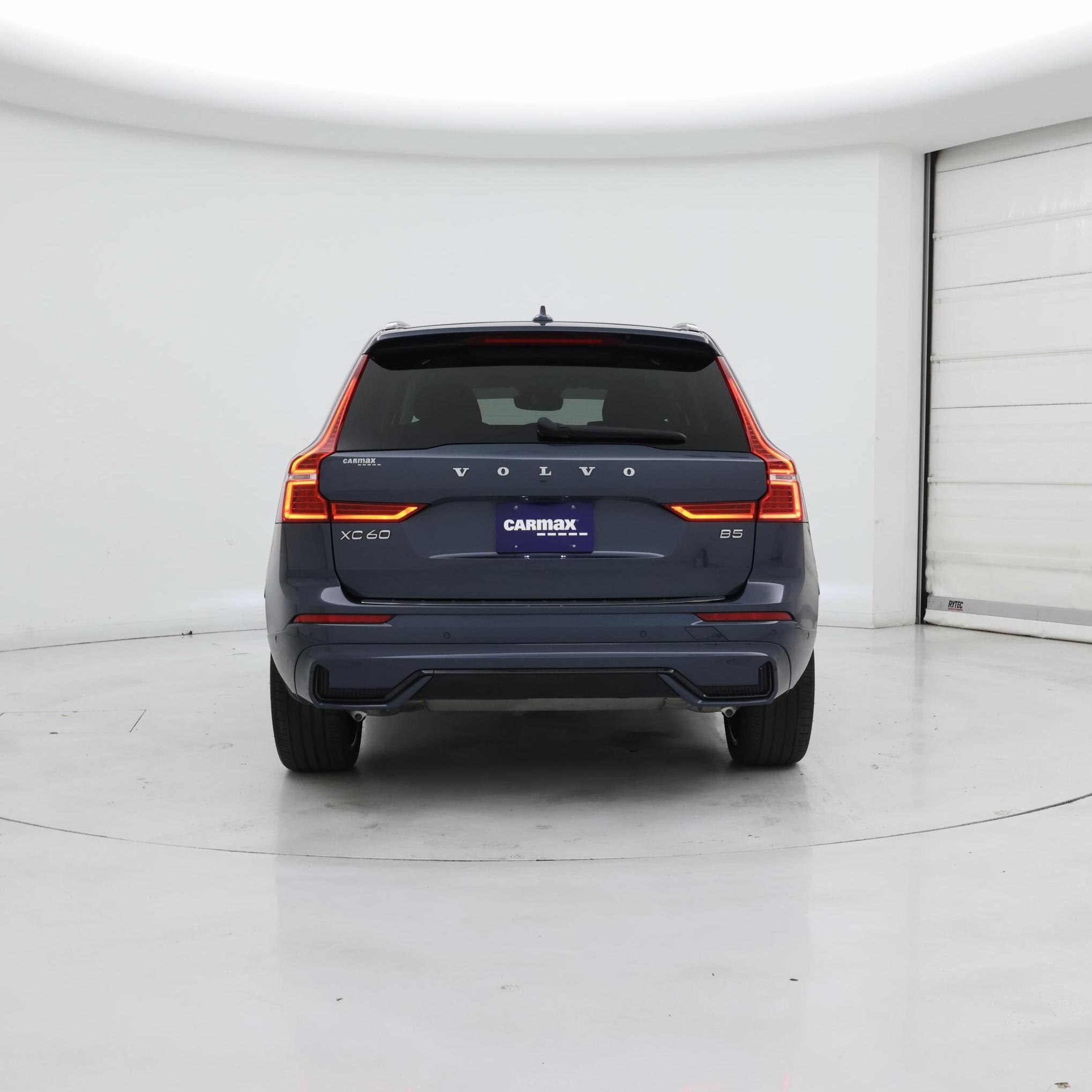 Thumbnail: 2023 Volvo XC60 - 6