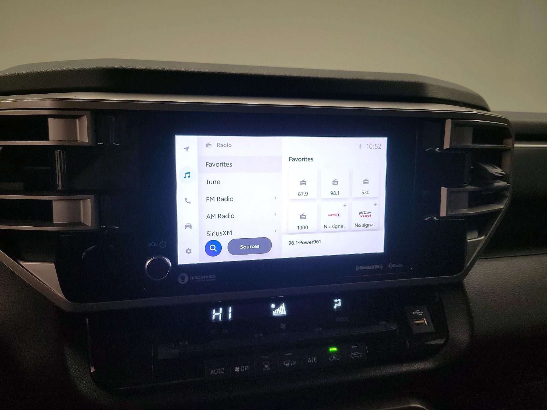 Thumbnail: 2023 Toyota Tundra - 16