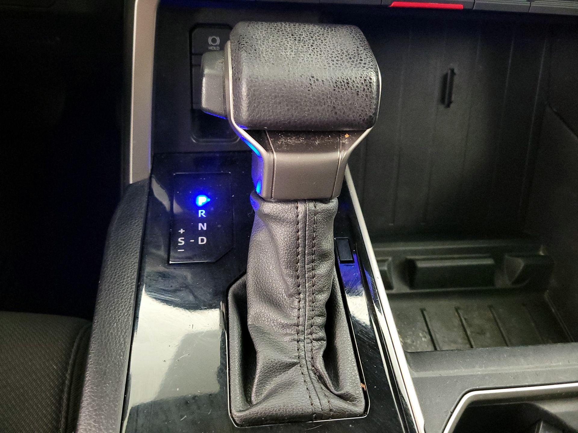 Thumbnail: 2023 Toyota Tundra - 18