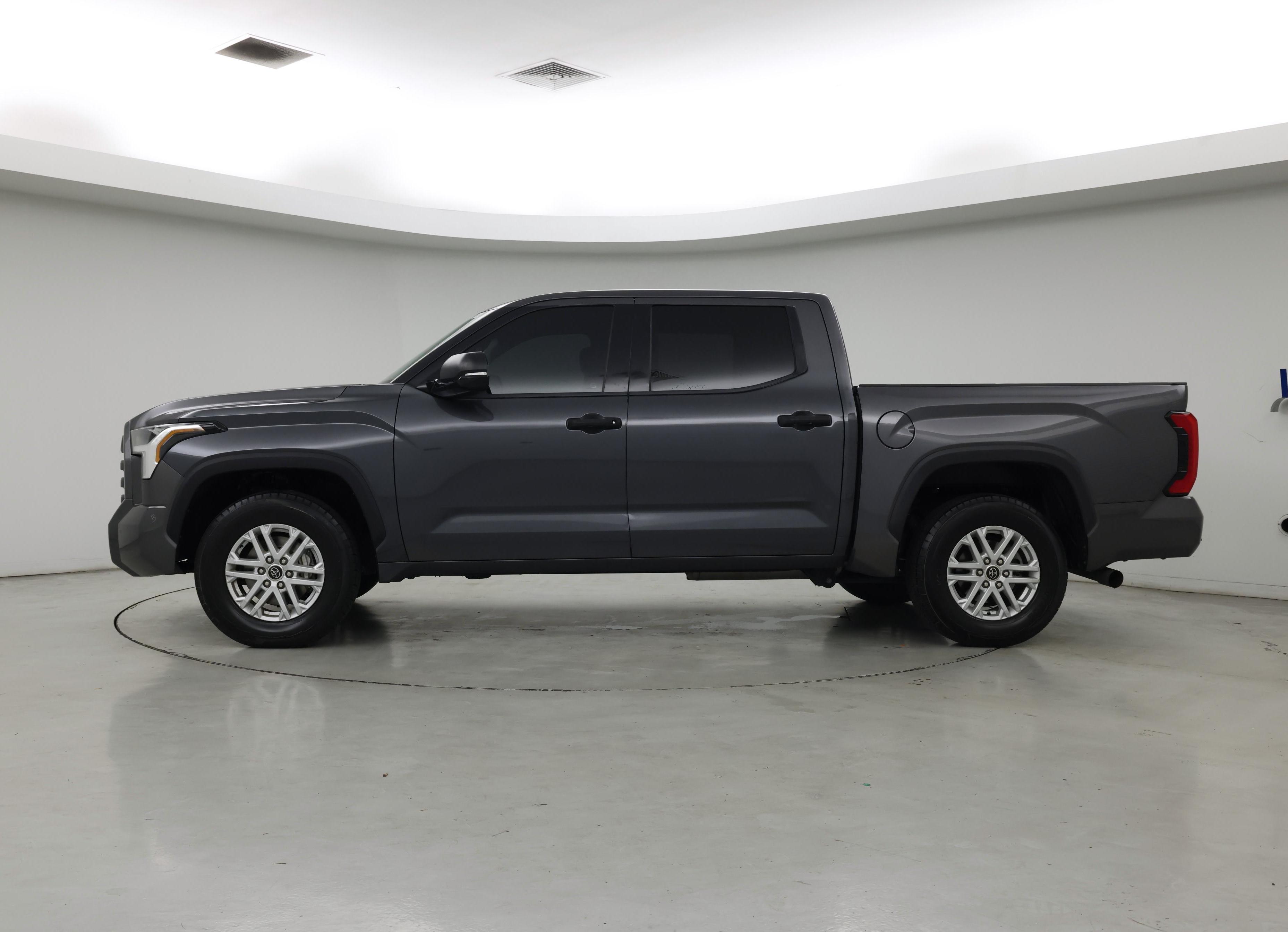 Thumbnail: 2023 Toyota Tundra - 3