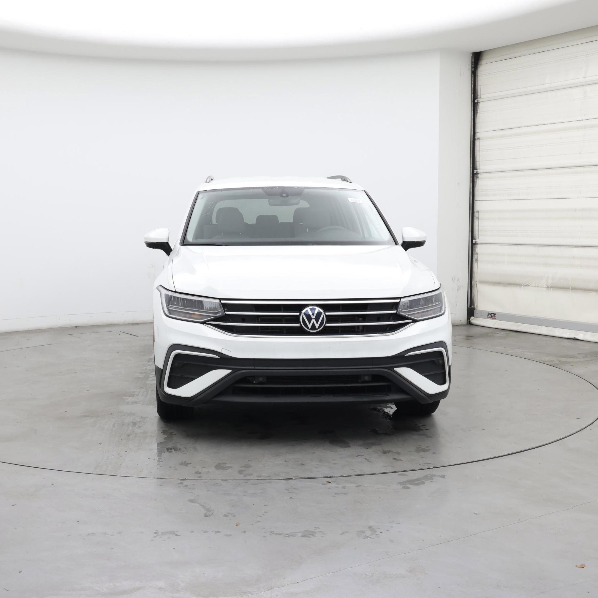 Thumbnail: 2023 Volkswagen Tiguan - 5