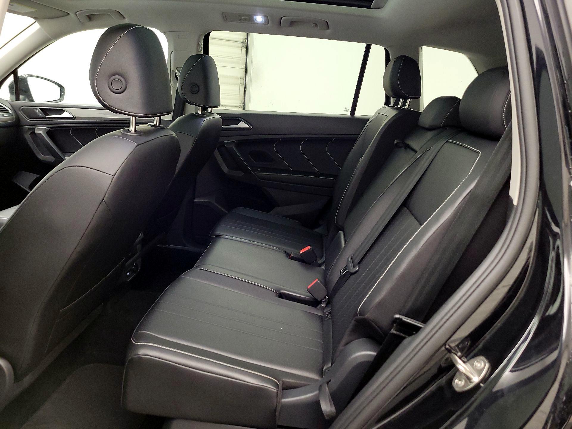 Thumbnail: 2024 Volkswagen Tiguan - 20