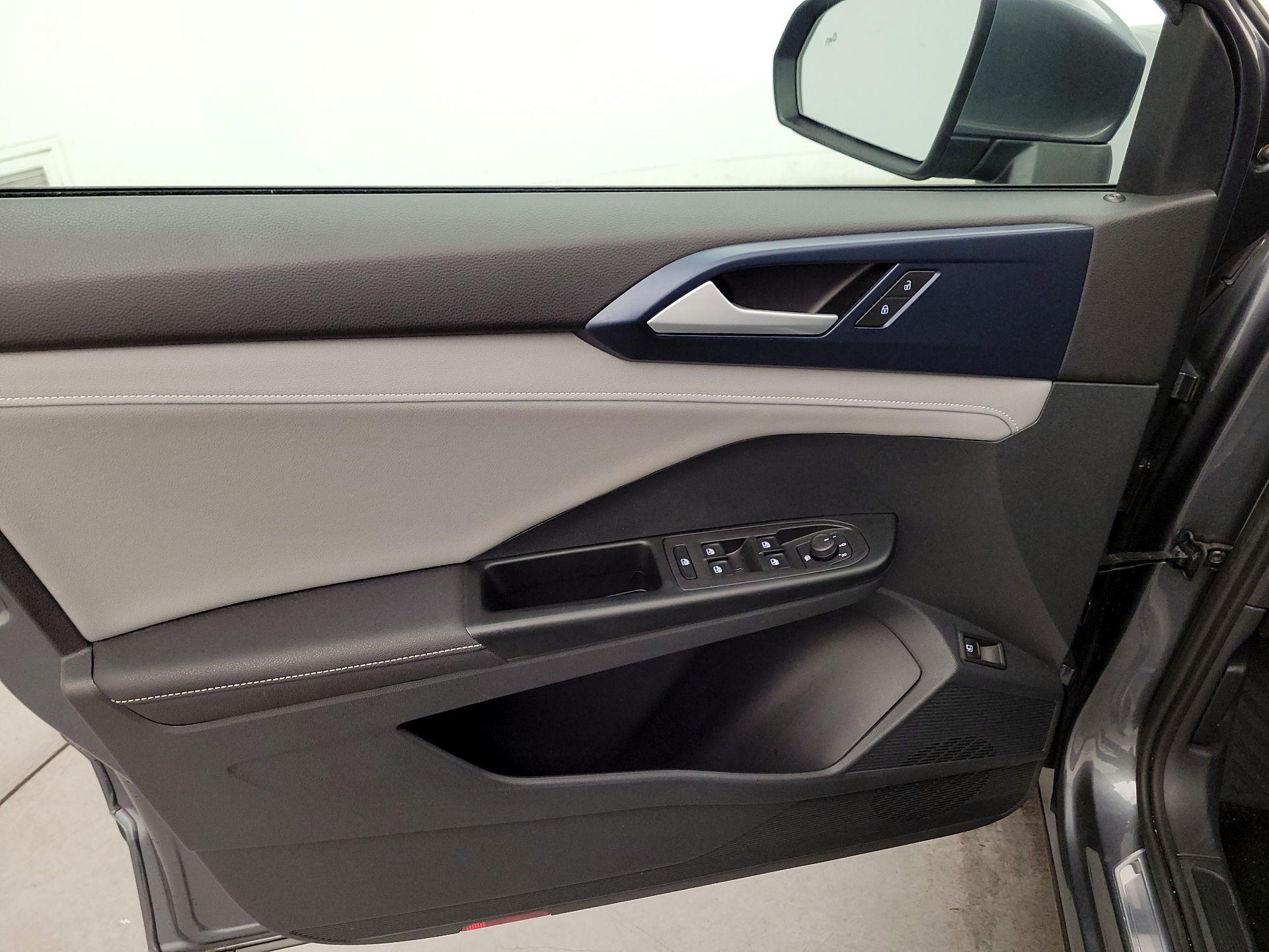 Thumbnail: 2024 Volkswagen Taos - 12