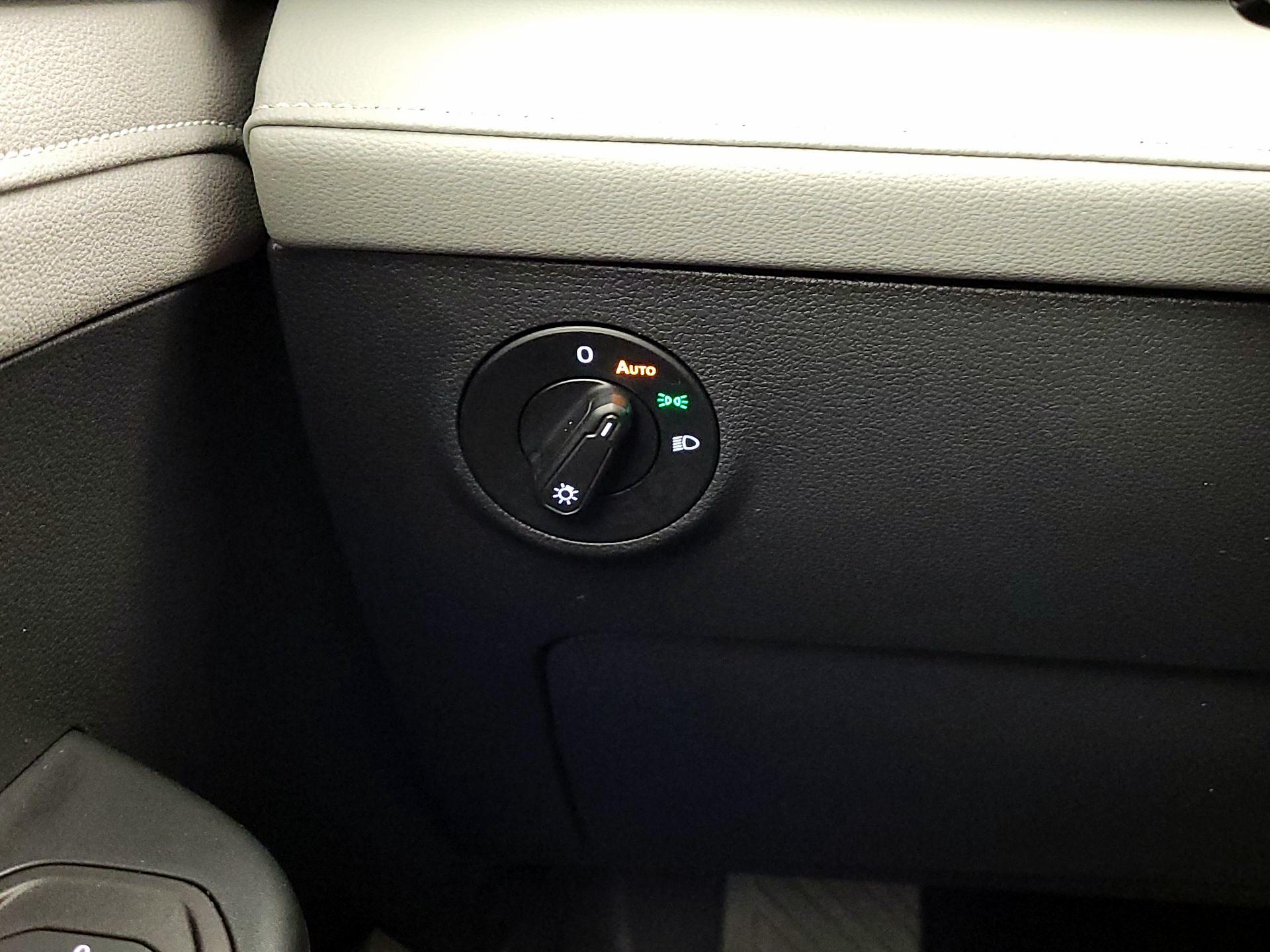 Thumbnail: 2024 Volkswagen Taos - 13