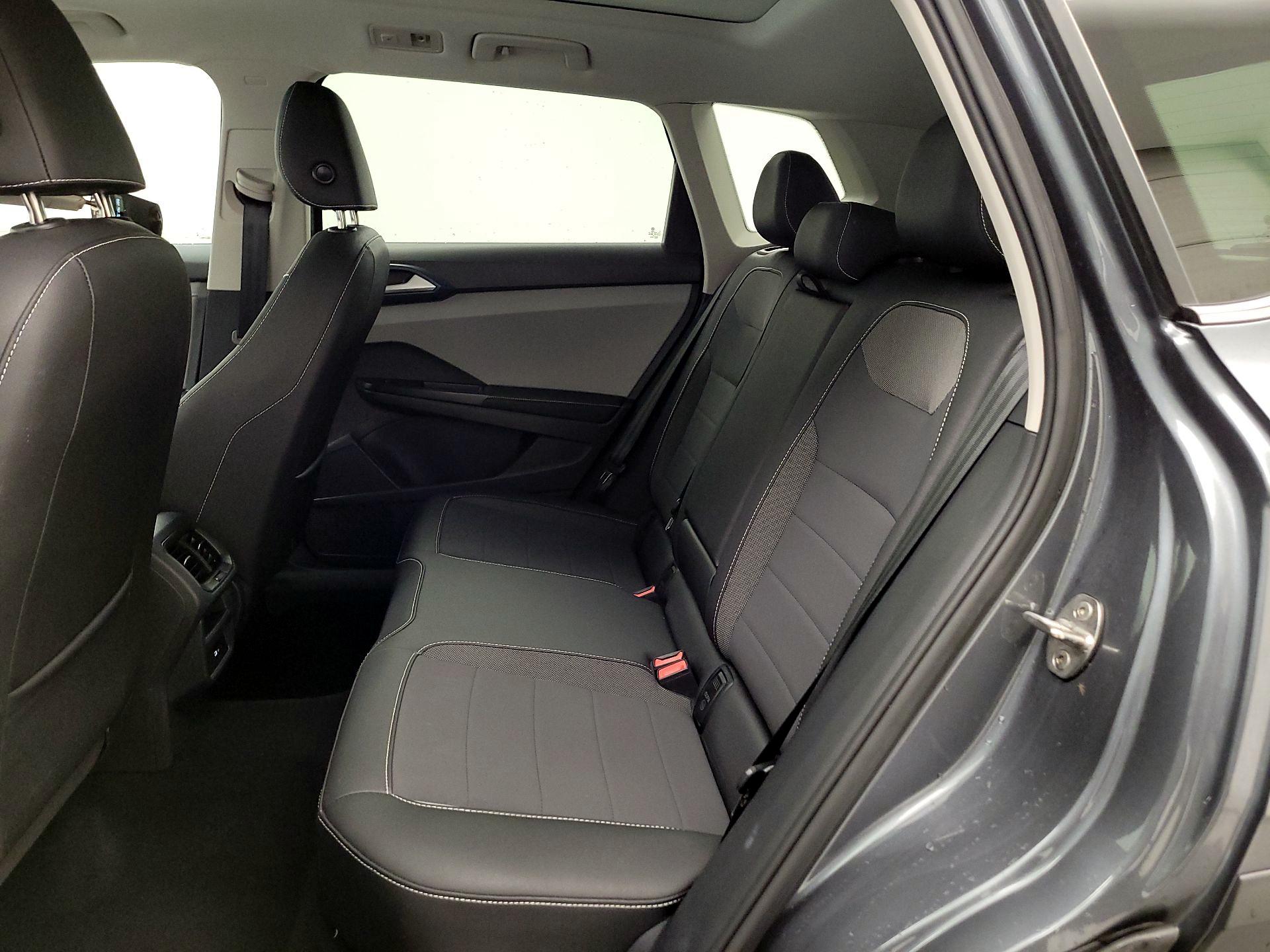 Thumbnail: 2024 Volkswagen Taos - 20