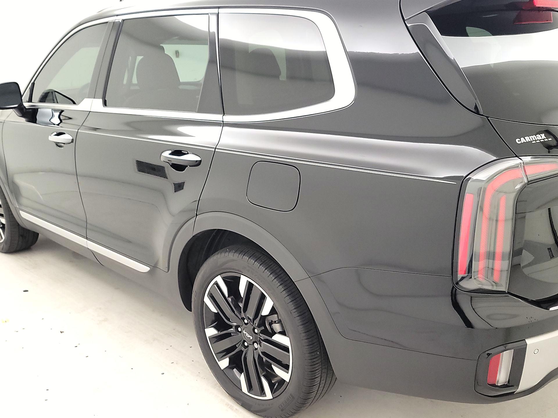 Thumbnail: 2023 Kia Telluride - 7