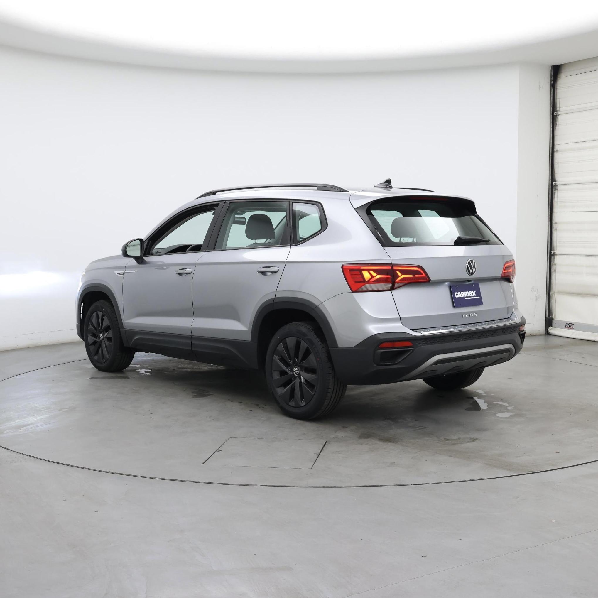 Thumbnail: 2022 Volkswagen Taos - 2