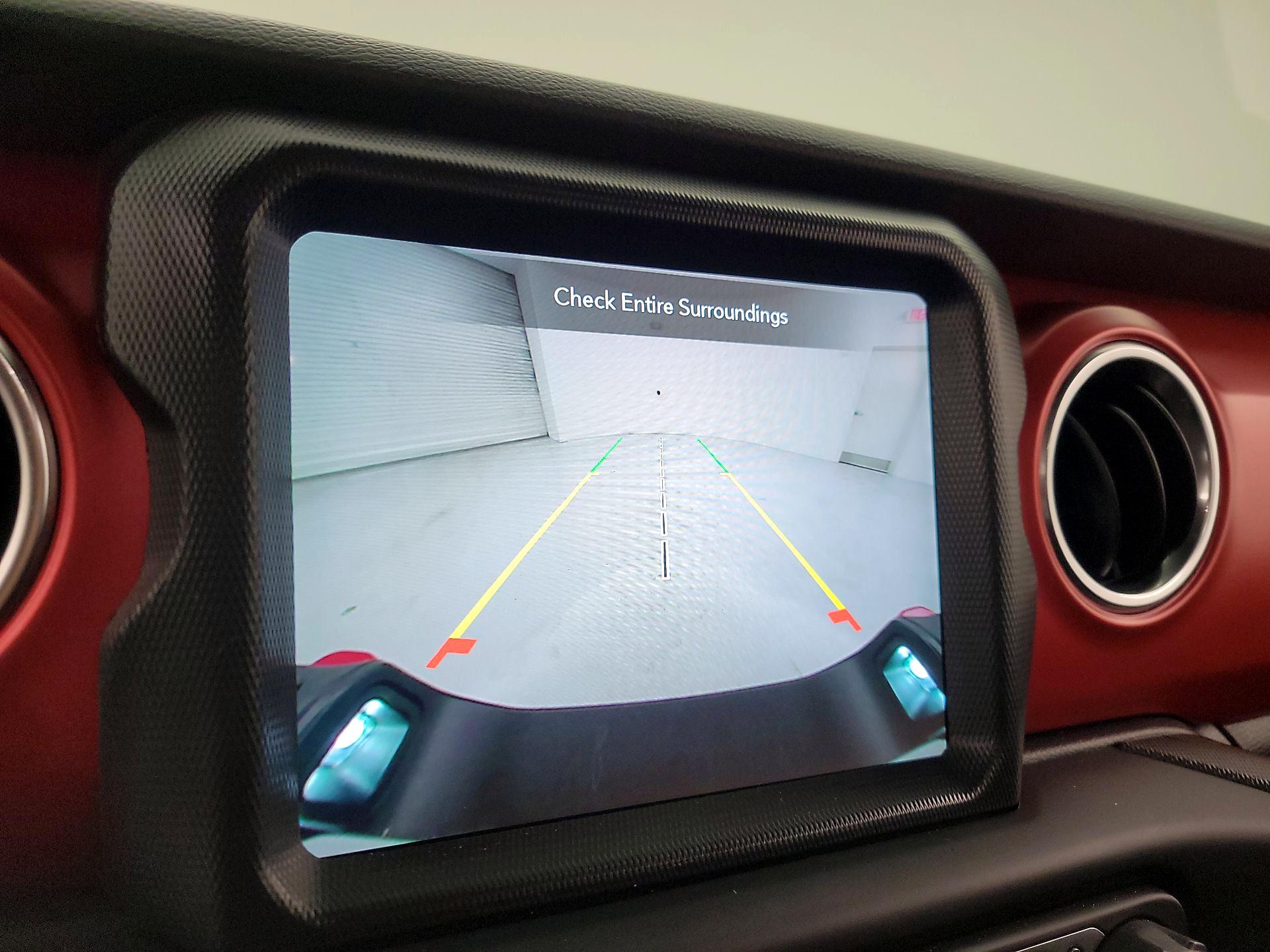 Thumbnail: 2023 Jeep Gladiator - 15