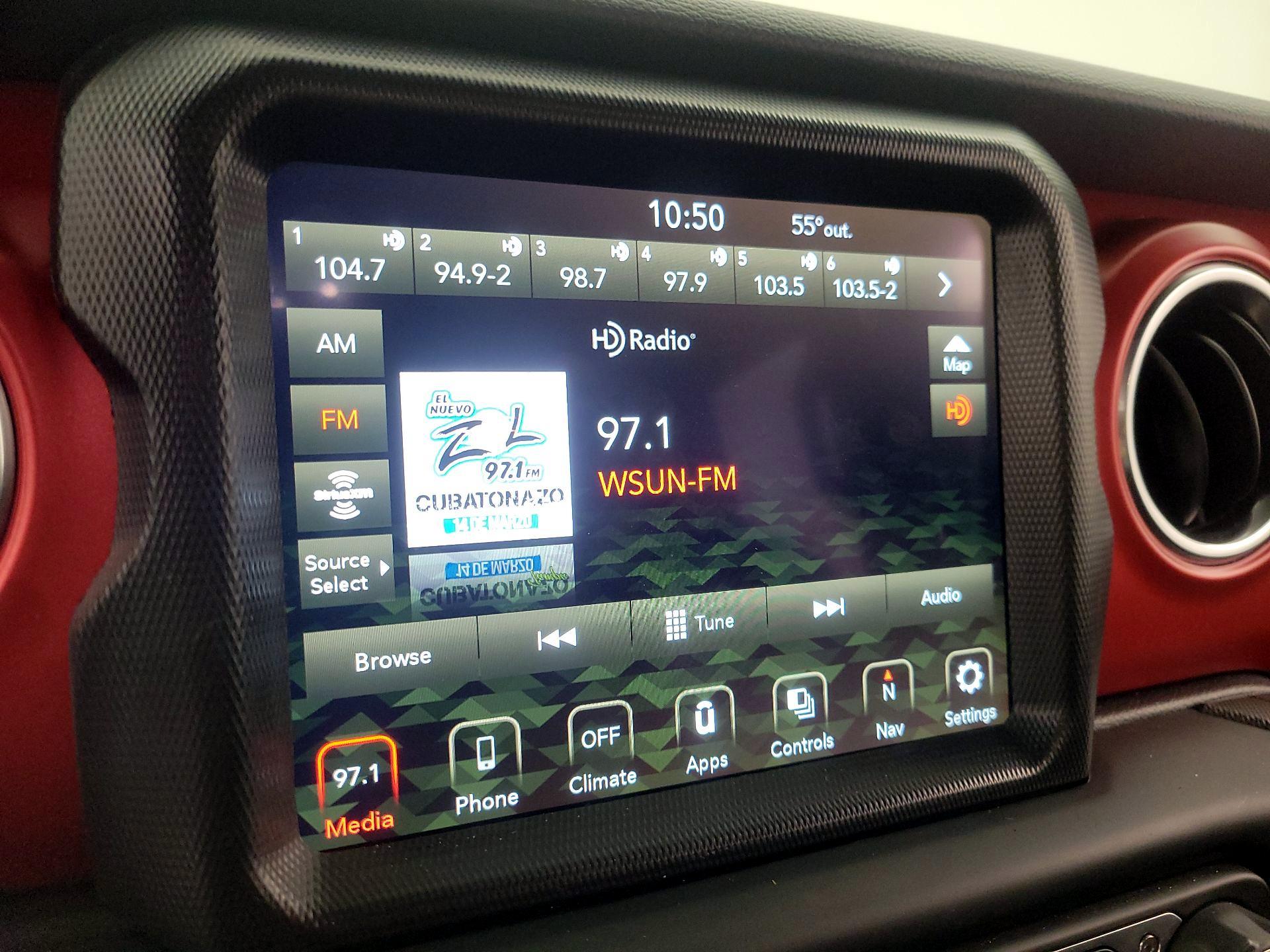 Thumbnail: 2023 Jeep Gladiator - 16