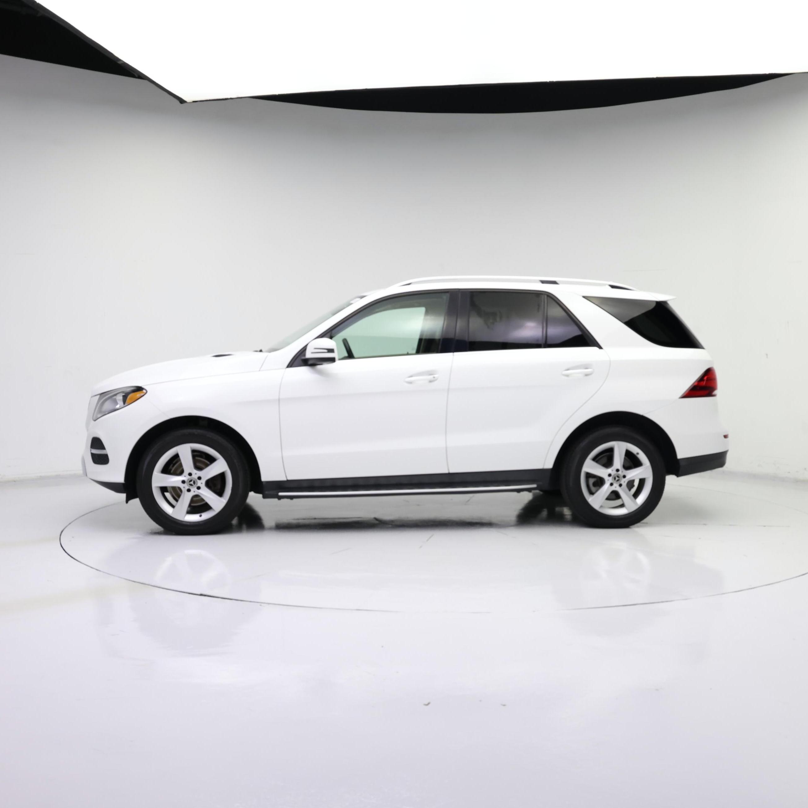 Thumbnail: 2018 Mercedes-Benz GLE - 3