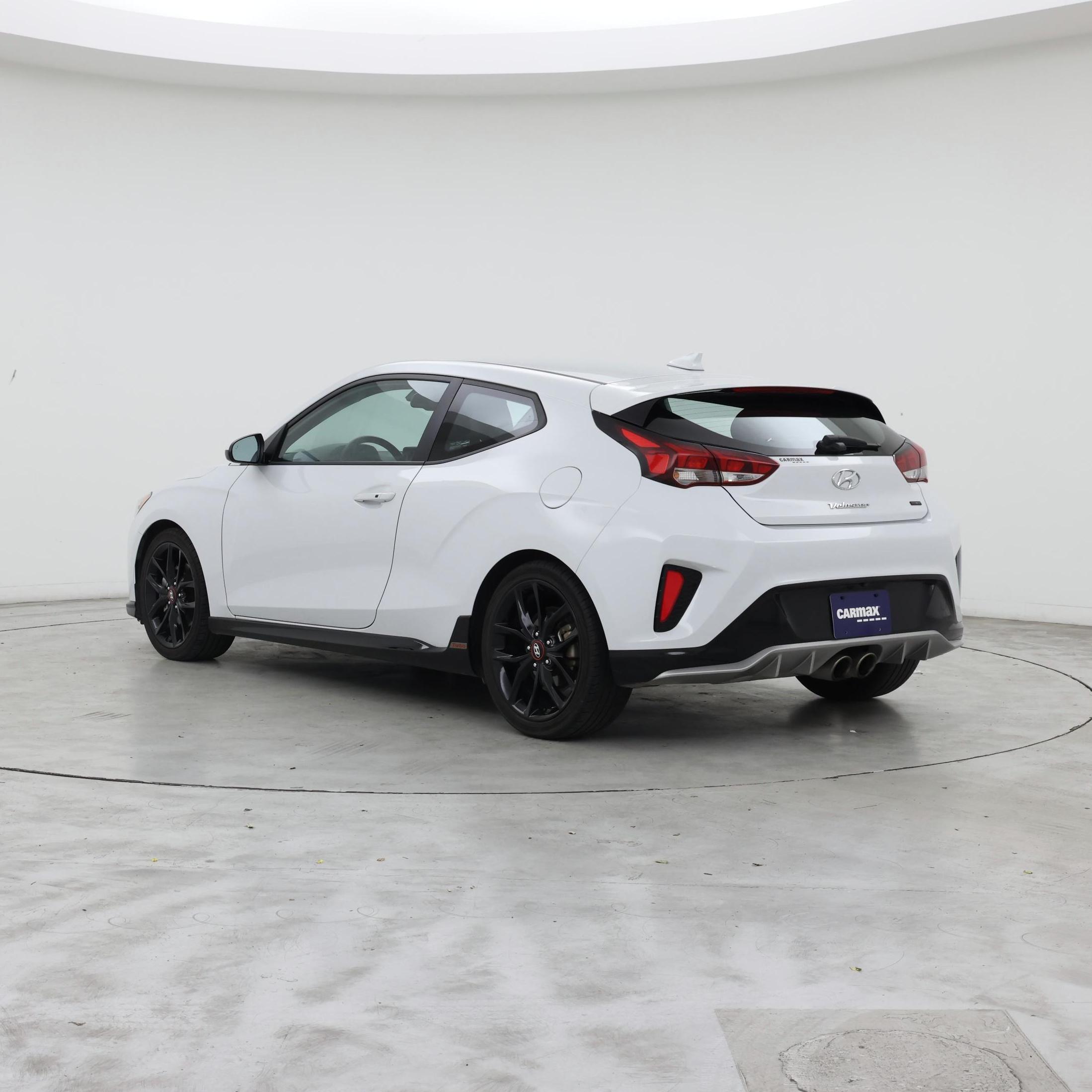 Thumbnail: 2021 Hyundai Veloster - 2