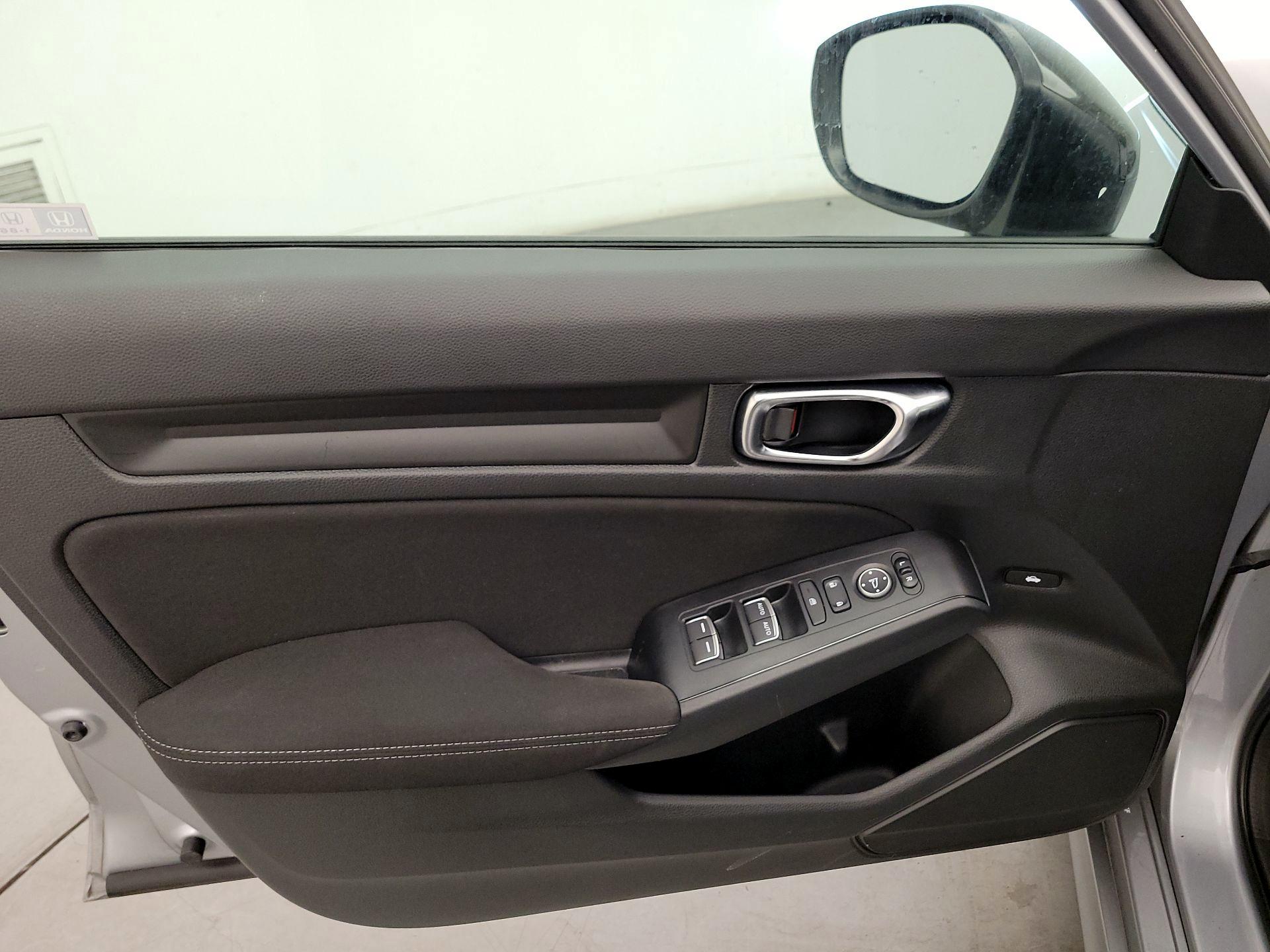 Thumbnail: 2023 Honda Civic - 12