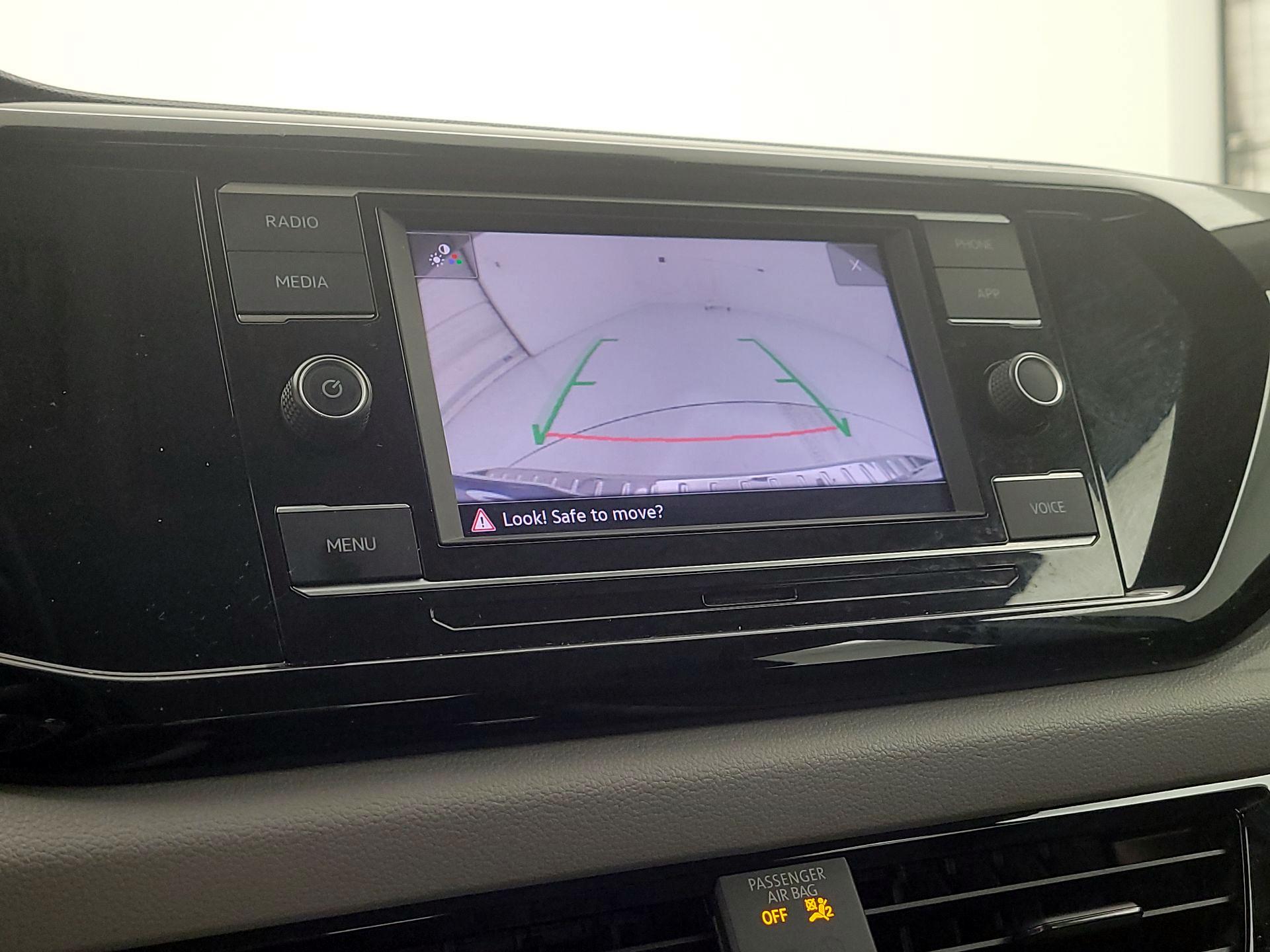 Thumbnail: 2023 Volkswagen Taos - 14