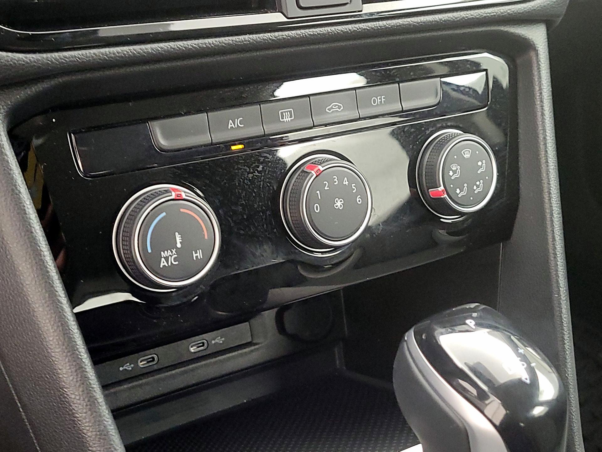 Thumbnail: 2023 Volkswagen Taos - 16