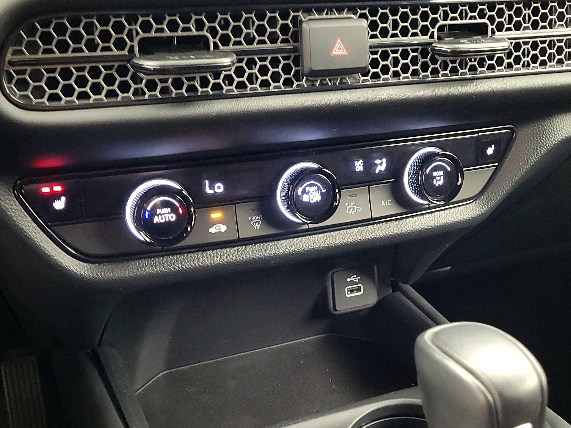 Thumbnail: 2025 Honda HR-V - 16