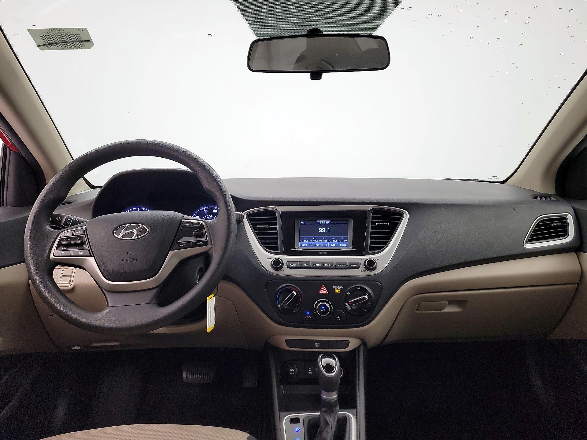 Thumbnail: 2022 Hyundai Accent - 9