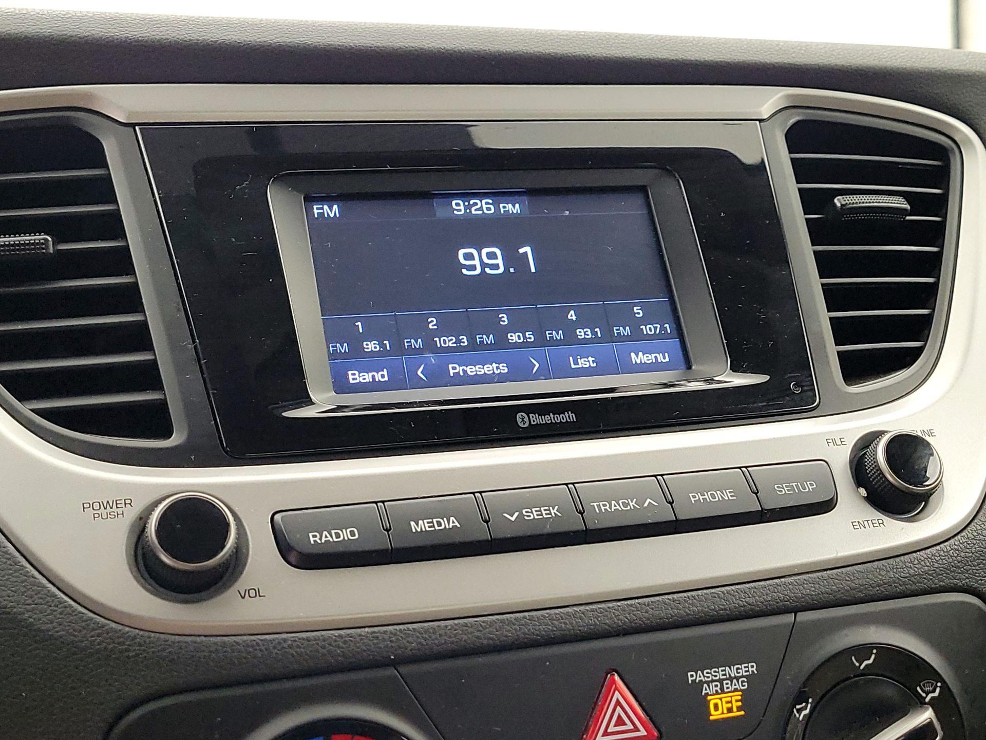 Thumbnail: 2022 Hyundai Accent - 15