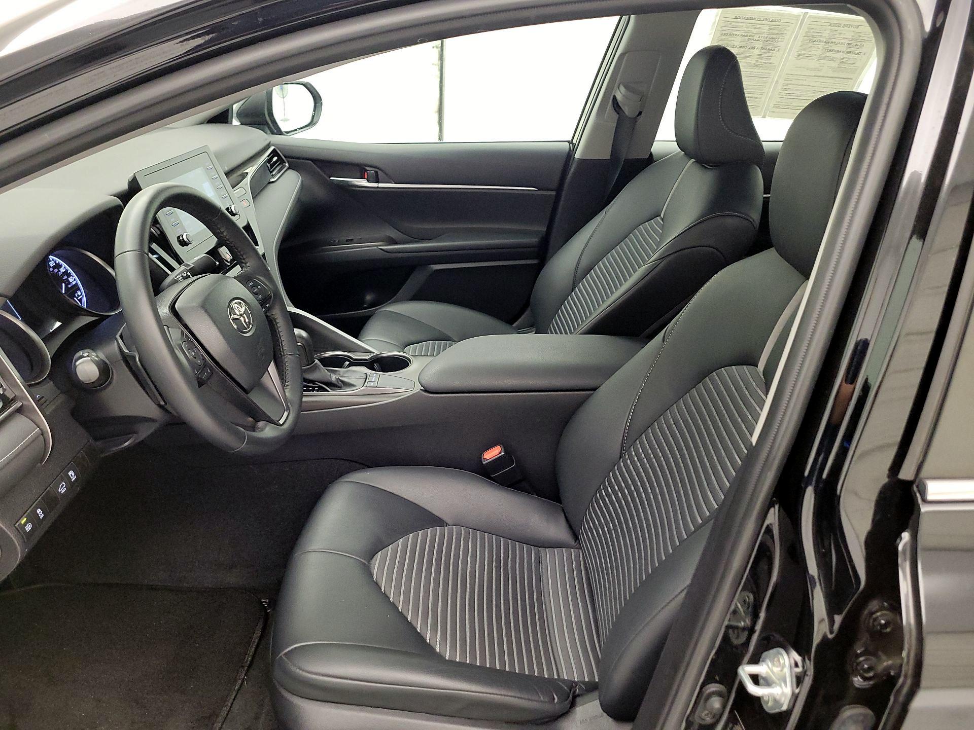 Thumbnail: 2023 Toyota Camry - 19