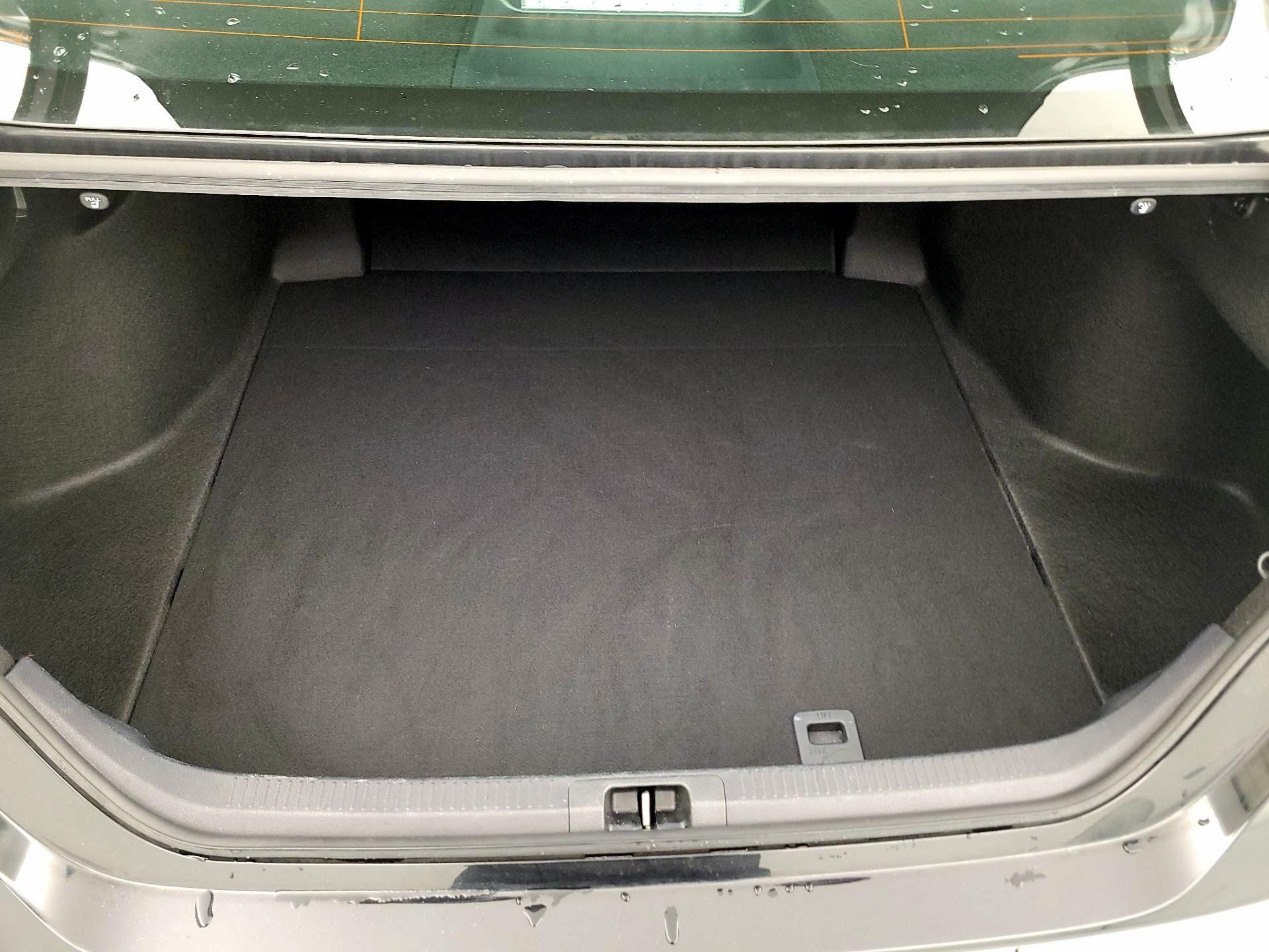 Thumbnail: 2023 Toyota Camry - 20