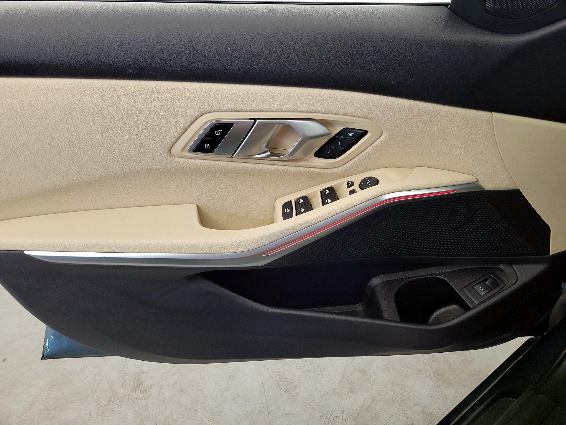 Thumbnail: 2021 BMW 3 Series - 12