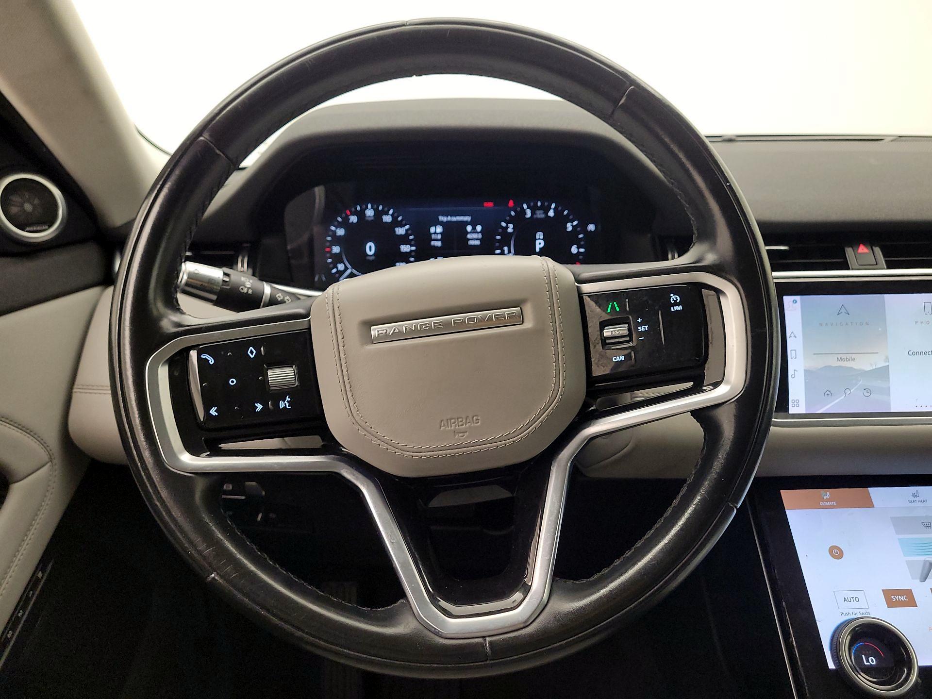 Thumbnail: 2022 Land Rover Range Rover Evoque - 10