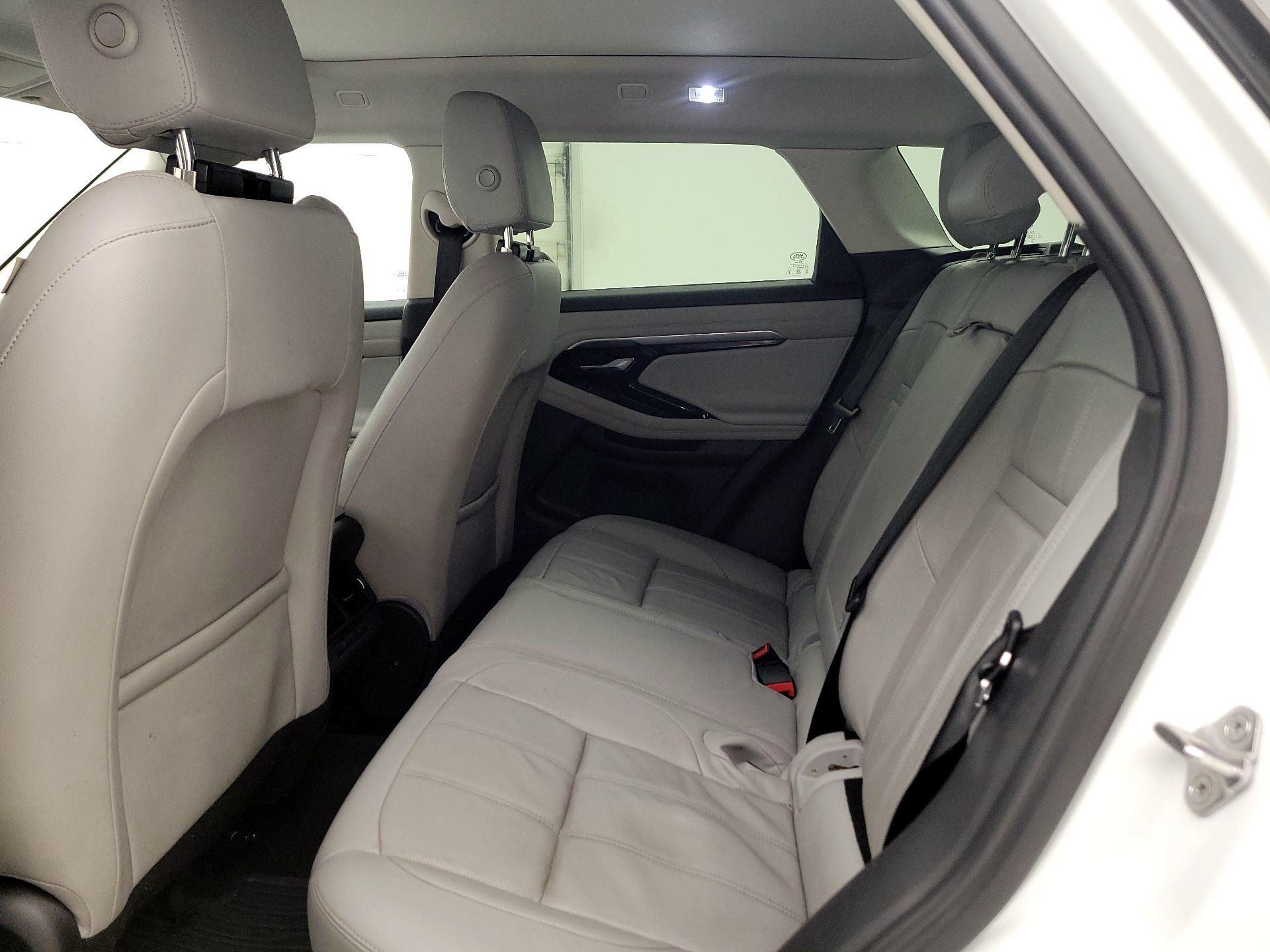 Thumbnail: 2022 Land Rover Range Rover Evoque - 19