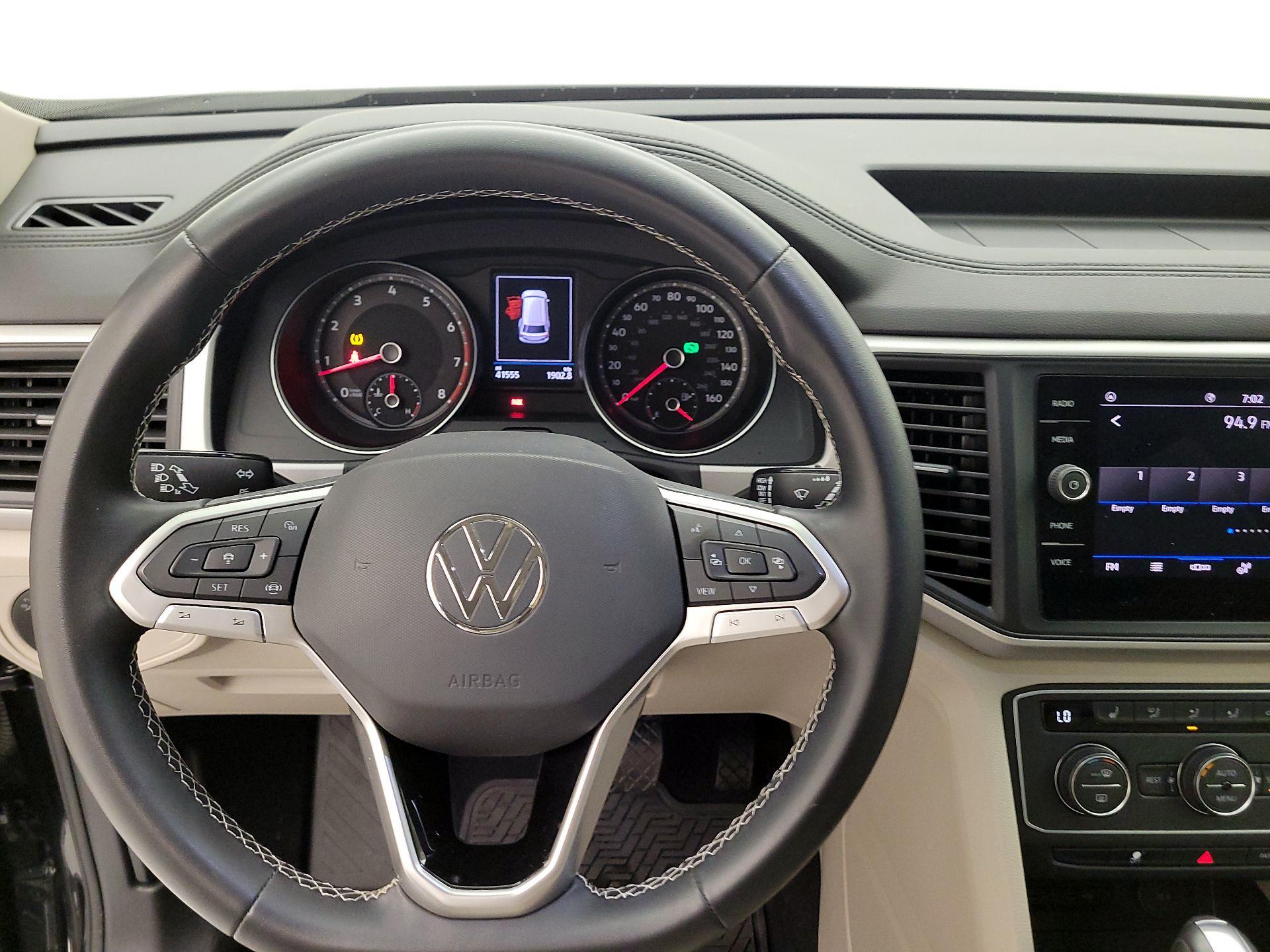 Thumbnail: 2021 Volkswagen Atlas - 10