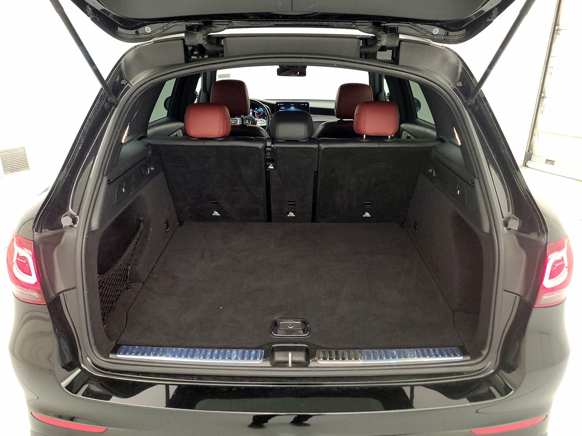 Thumbnail: 2022 Mercedes-Benz GLC - 20