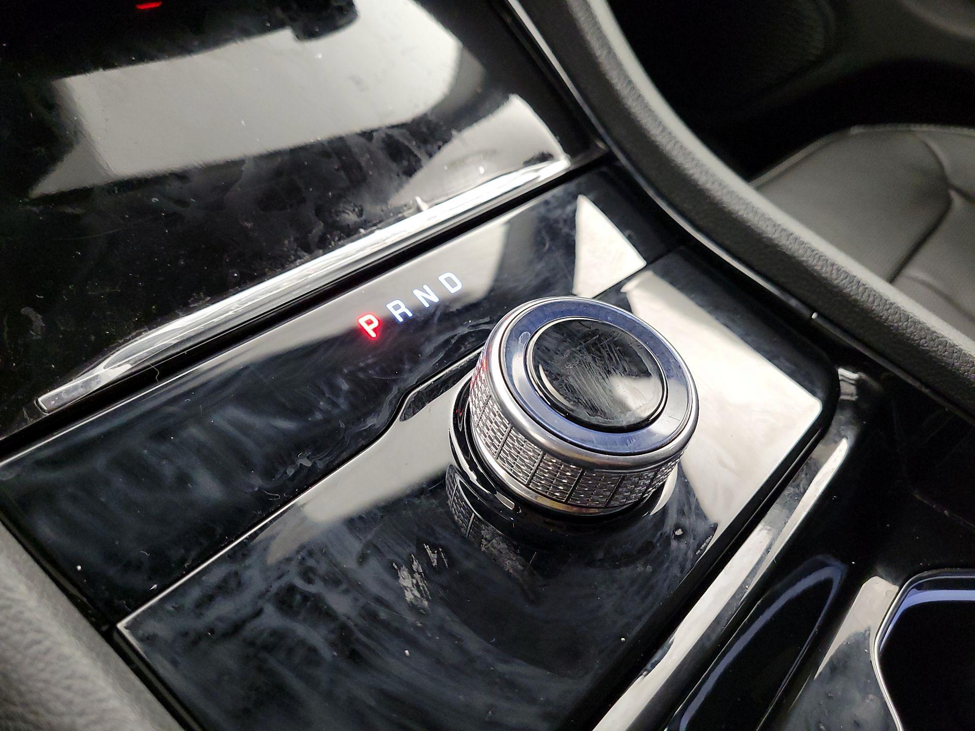 Thumbnail: 2023 Jeep Grand Cherokee - 18