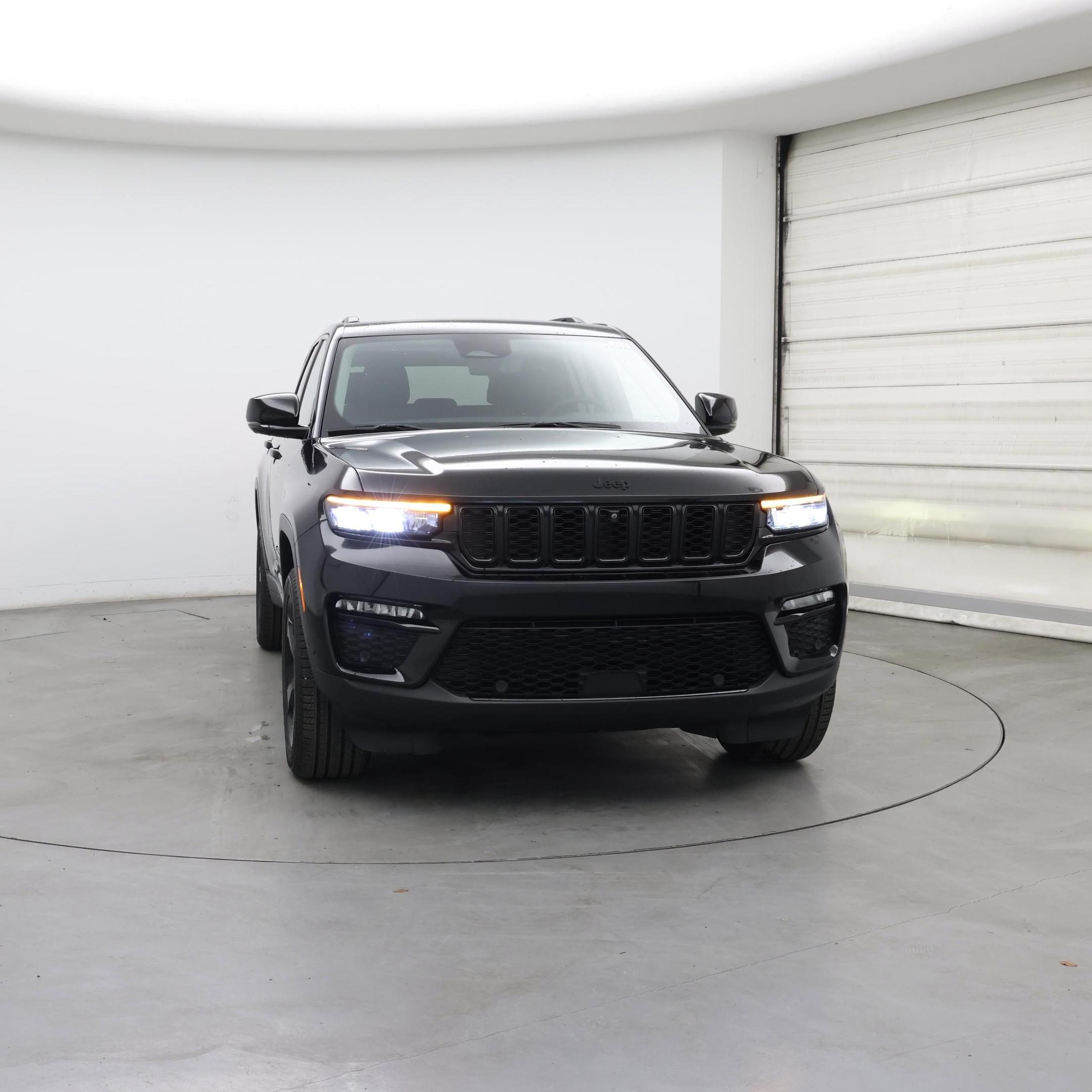 Thumbnail: 2023 Jeep Grand Cherokee - 5