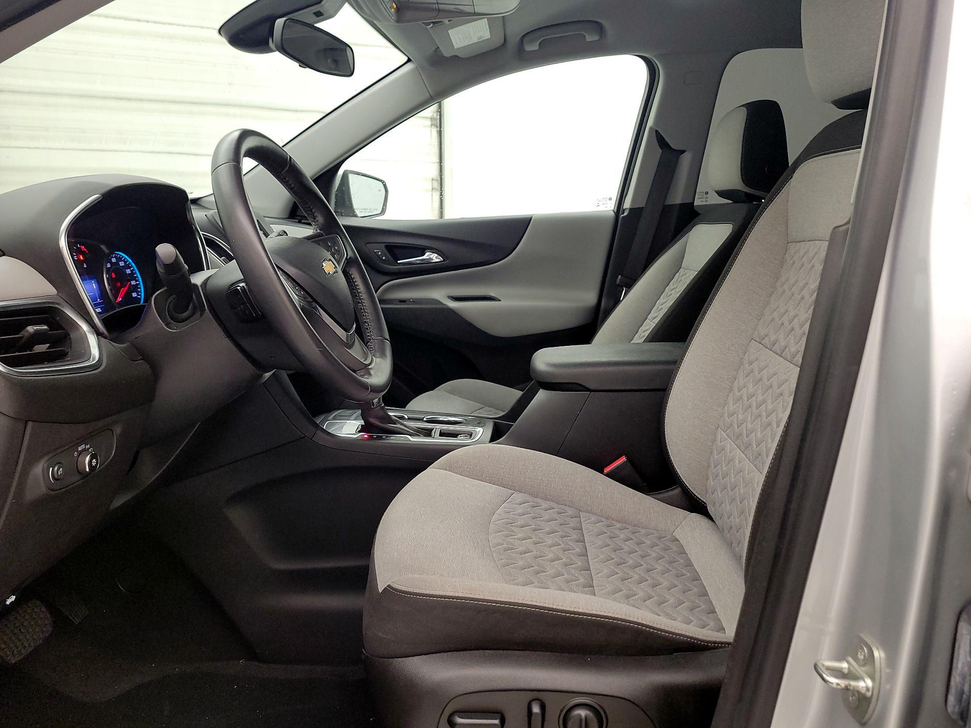 Thumbnail: 2022 Chevrolet Equinox - 11