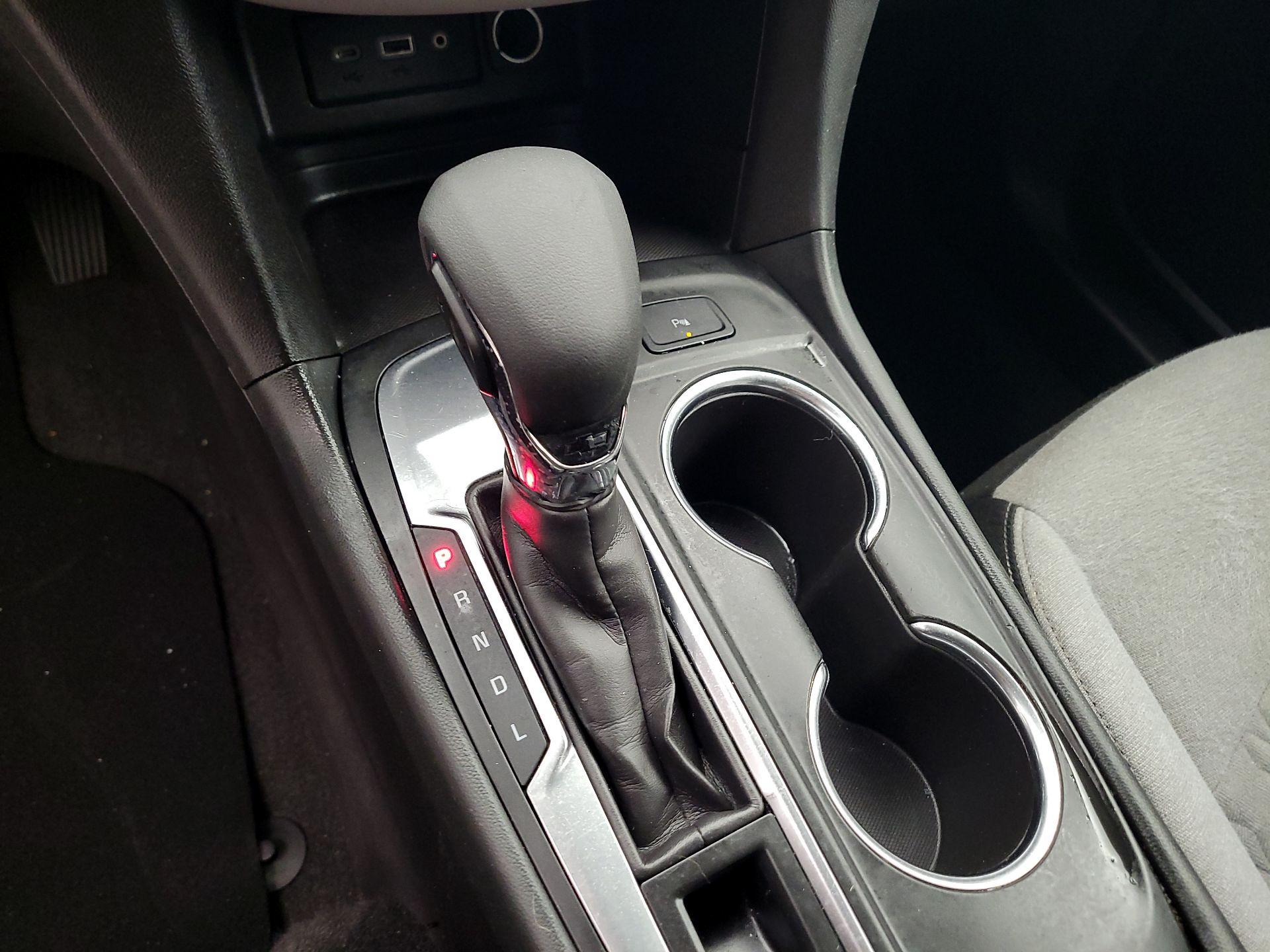 Thumbnail: 2022 Chevrolet Equinox - 17